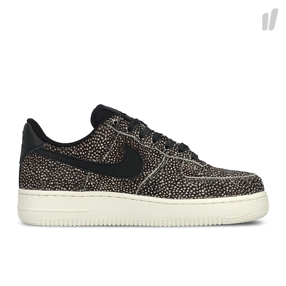 Nike wmns air force 1 07 lx Black-Black - Sail Sneakers  Silhouette | Overkill