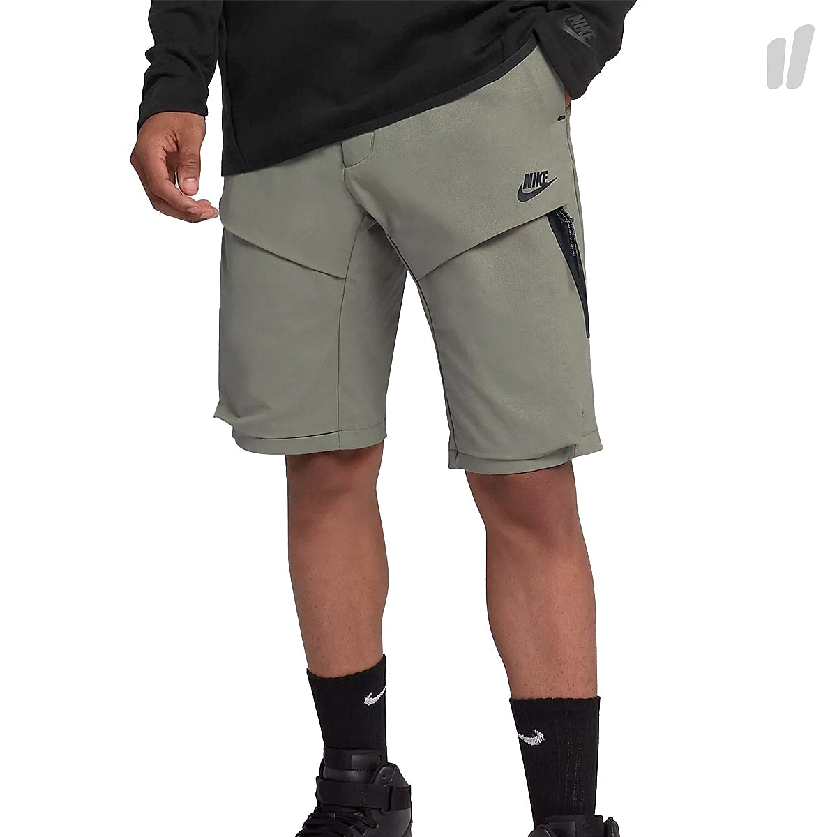 Nike Sportswear Woven Short Dark Stucco / Black Shorts 928617 004 | Overkill