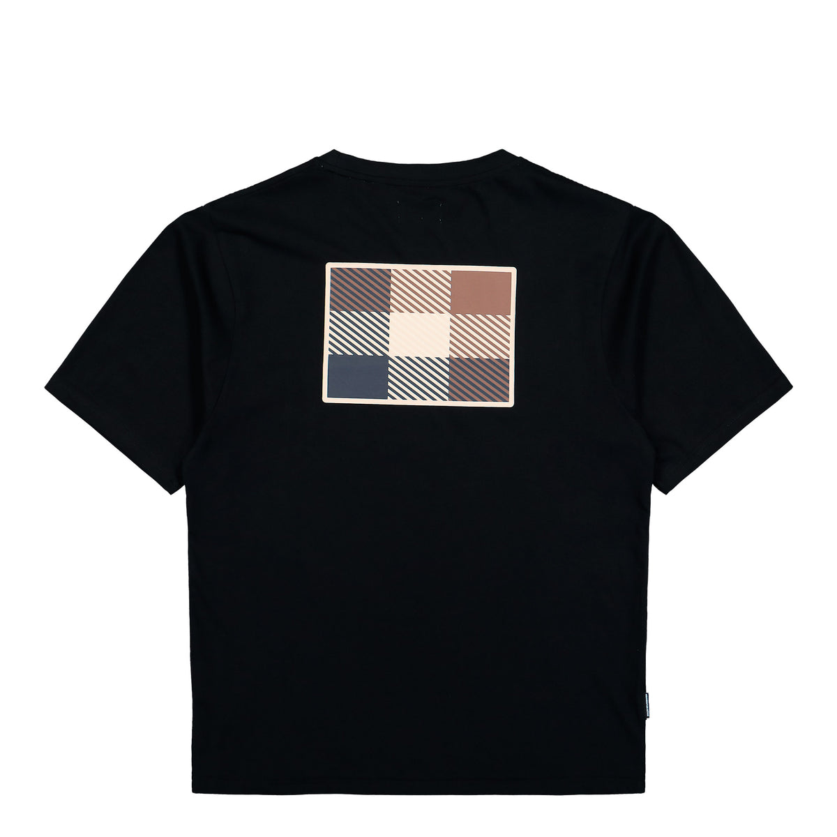Aquascutum Back Graphic T-Shirt Black    T-Shirt AA-A006-TS013 16 Close-up | Overkill
