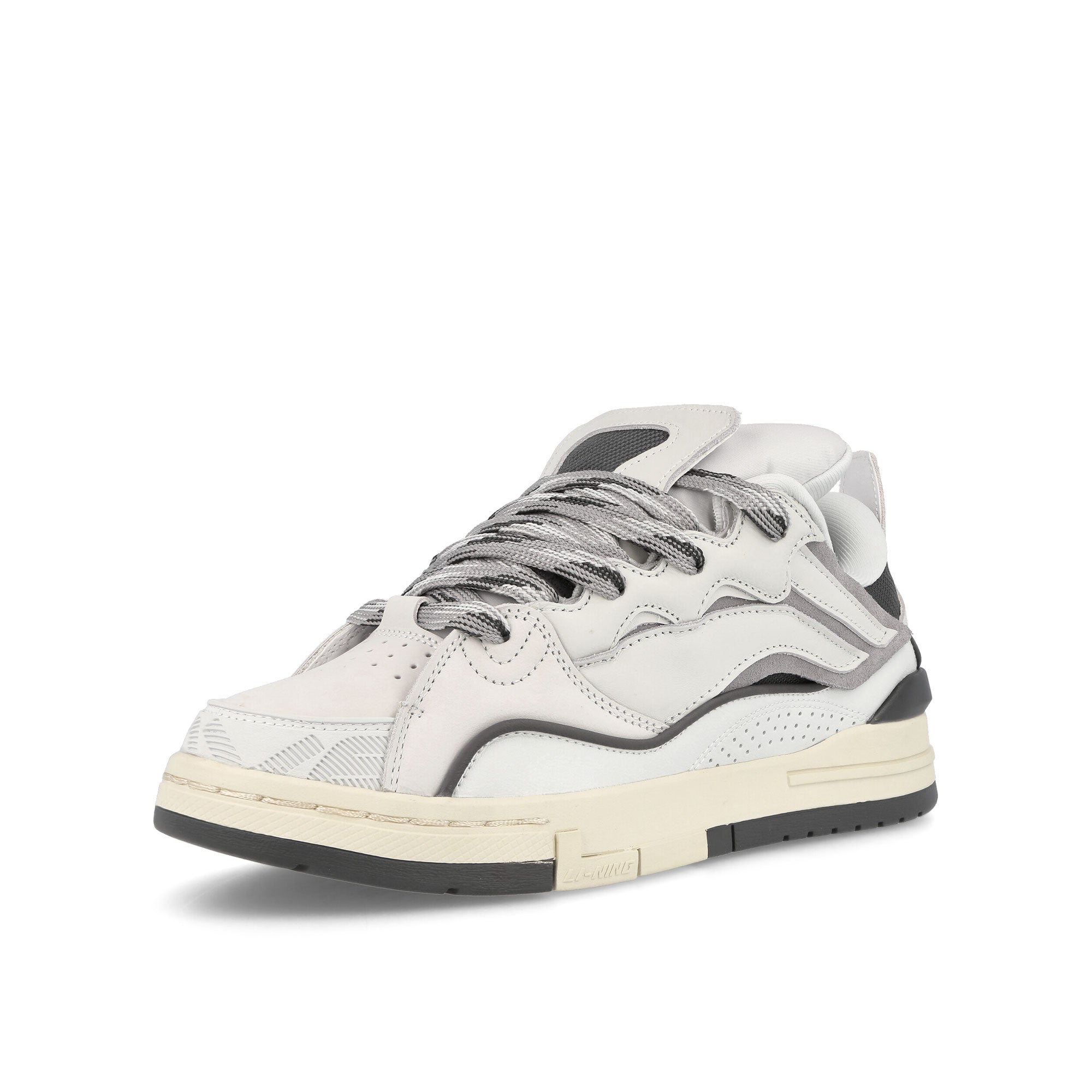 Li-Ning Wave Golden Frost White Sneakers  Close Up | Overkill