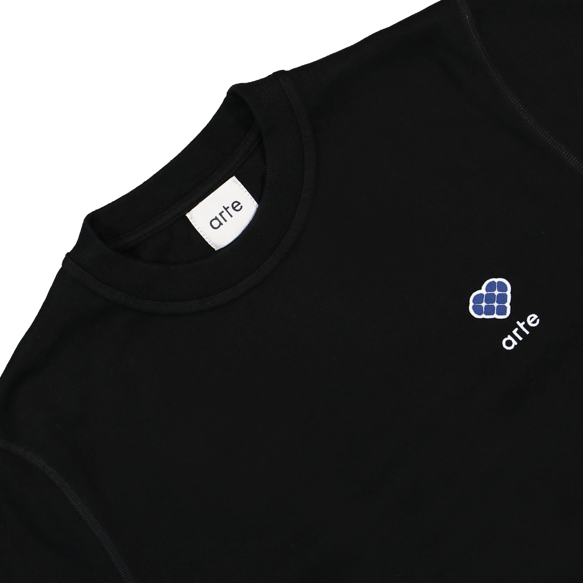 Arte Antwerp Tommy Heart Patch T-Shirt Black T-Shirts Close-up | Overkill