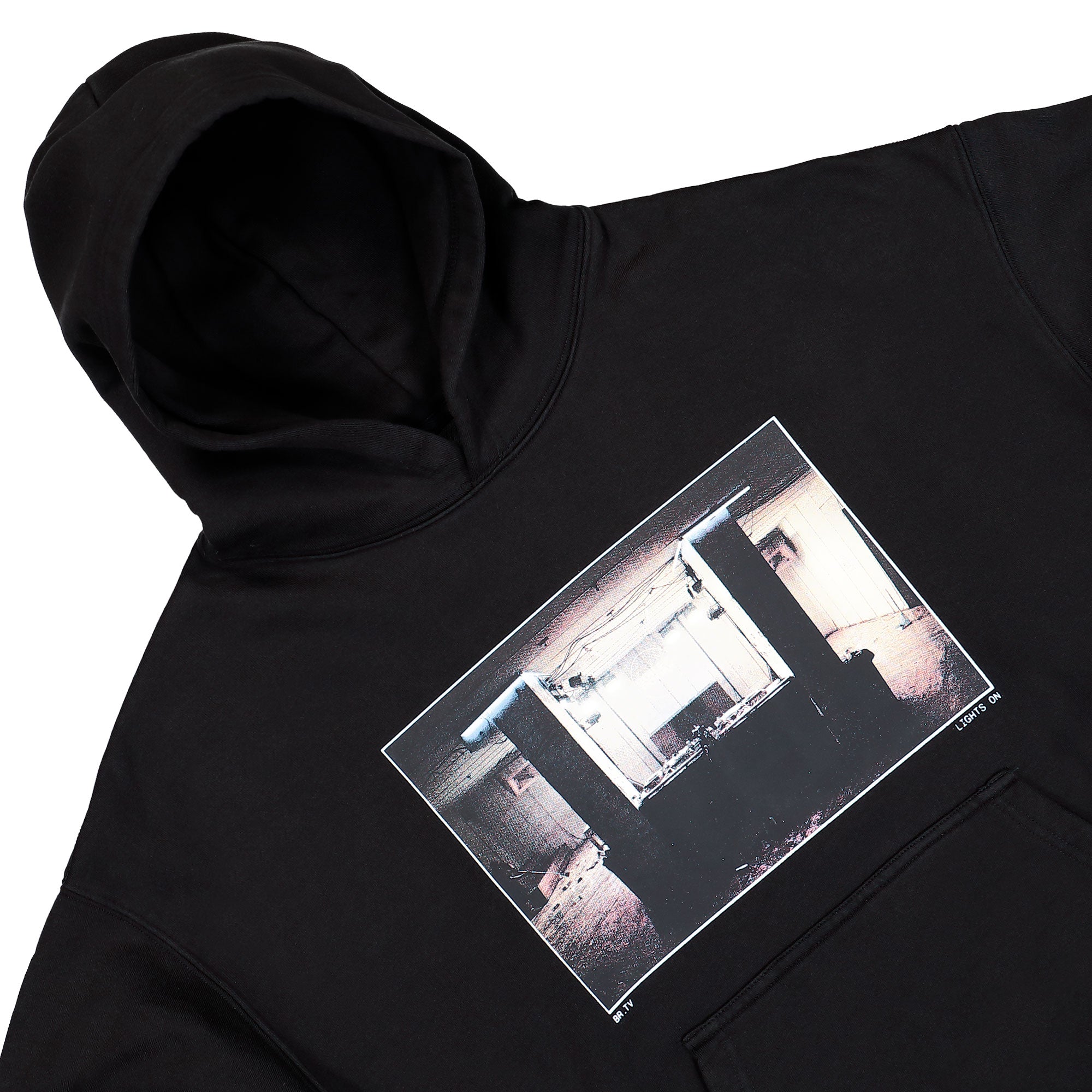 Boiler Room Lights On Hood Black Hoodies AW25HD11BLK Detailfoto | Overkill
