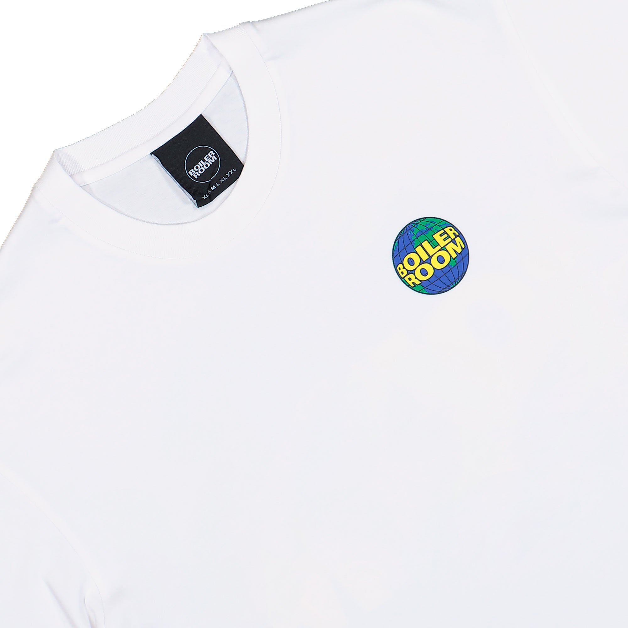 Boiler Room Globe Logo T-Shirt White T-Shirts AW25SS35WHT Detailfoto | Overkill
