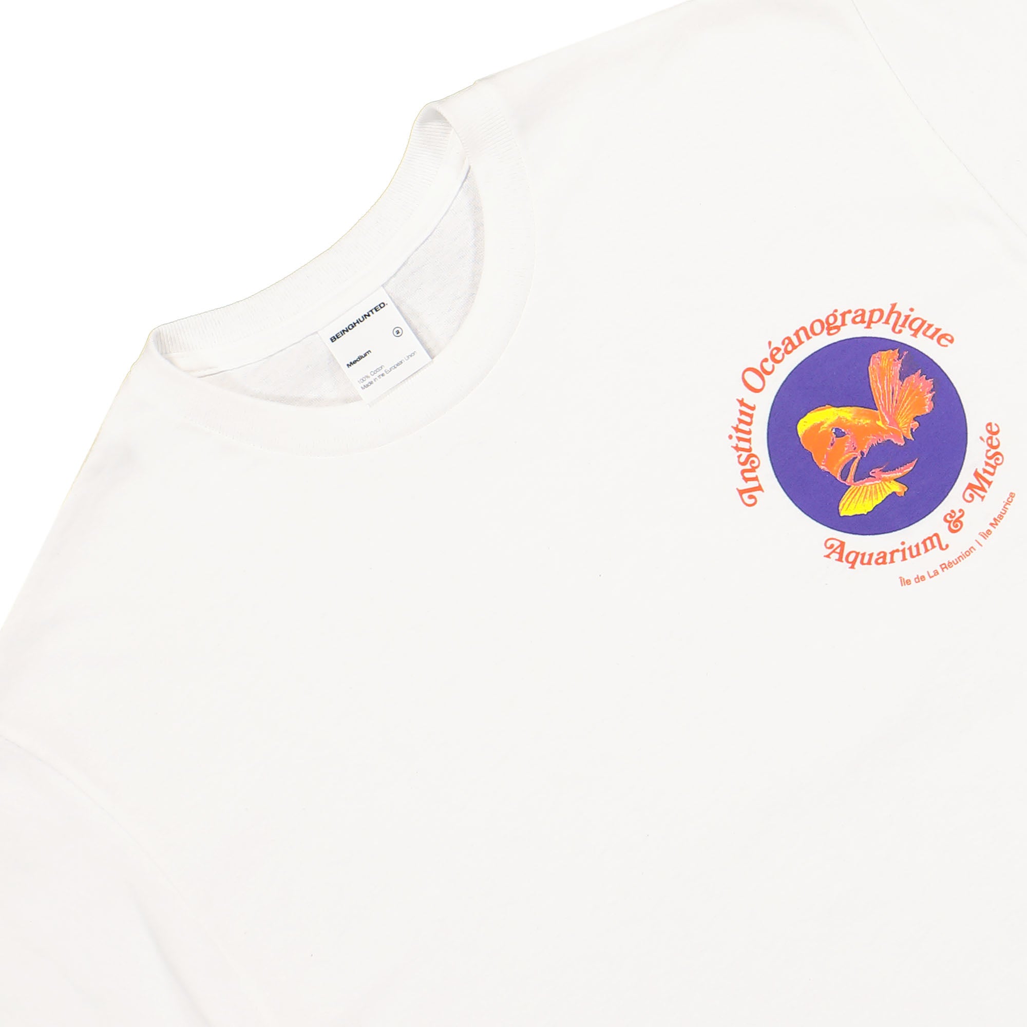 Beinghunted Maurice Aquarium T-Shirt White T-Shirts Close-up | Overkill