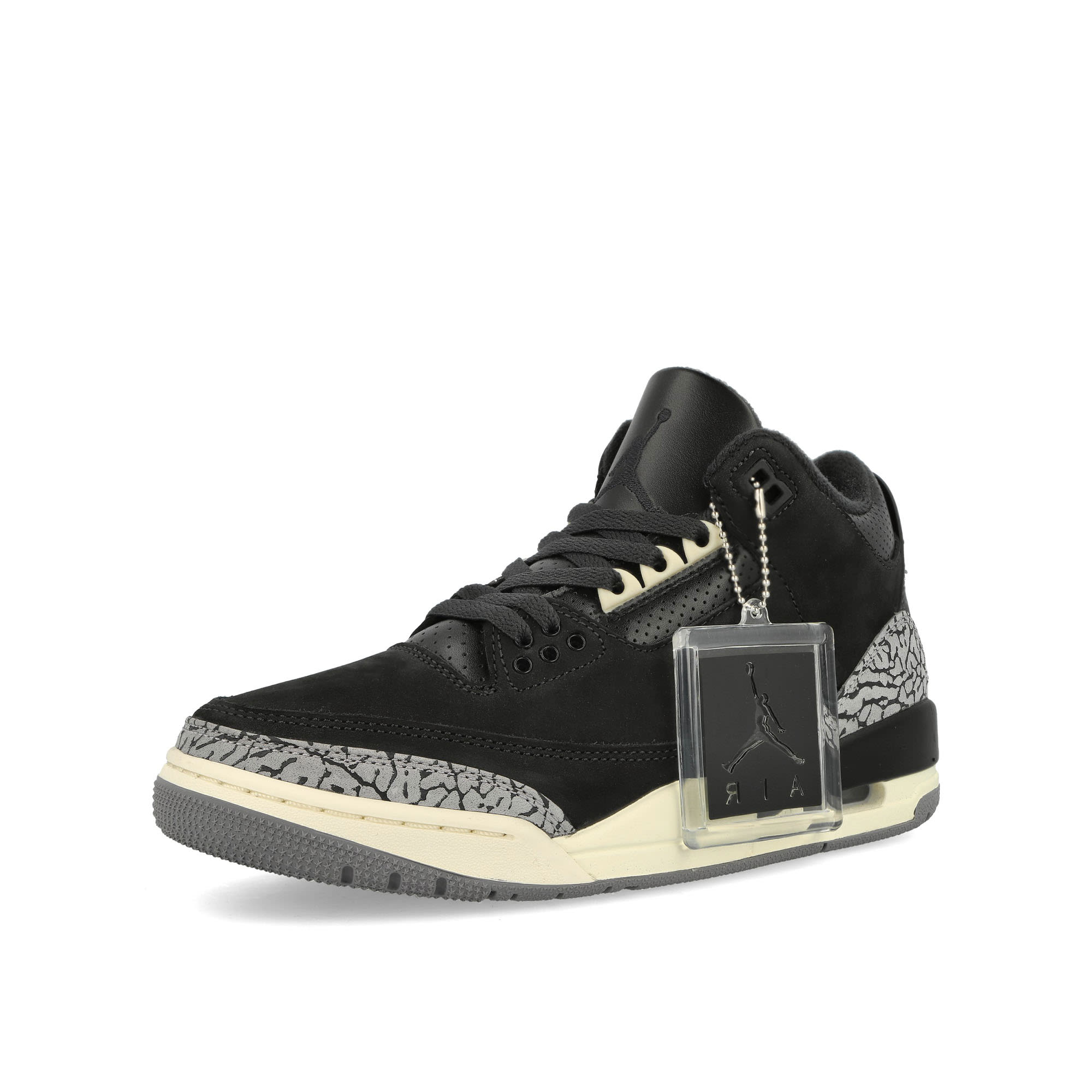 Jordan Wmns Air Jordan 3 Retro Off Noir-Black – Sail  -Cement Grey Sneakers  Close Up | Overkill