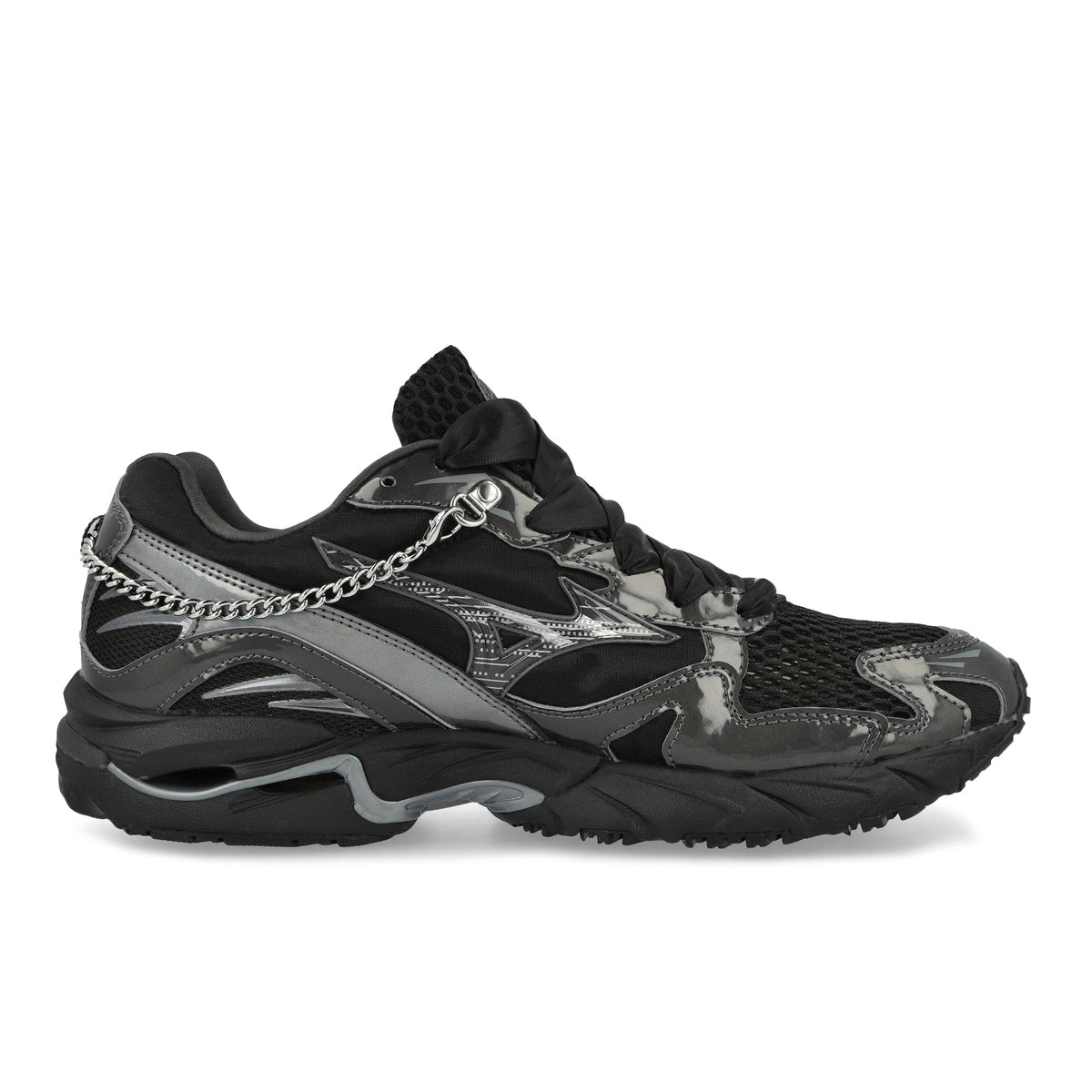 Mizuno Wave Rider 10 Jewels Black / Black Sand / Quiet Shade Sneaker D1GA260E02 Silhouette | Overkill
