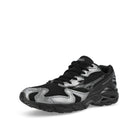 Mizuno Wave Rider 10 Black / Black Sand / Metallic Gray Low Top Sneakers D1GA261601 Close-up | Overkill
