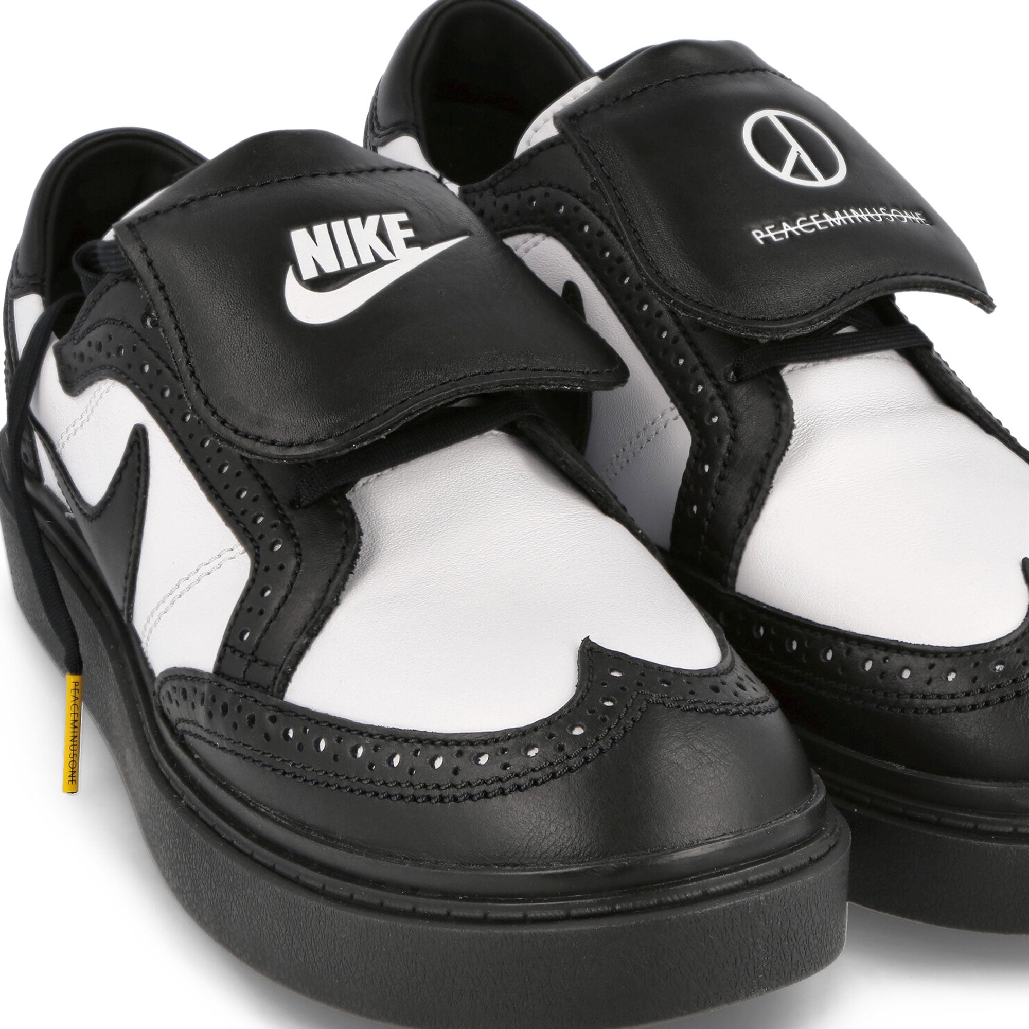 Nike Peaceminusone x Nike Kwondo 1 White / Black - Black Sneakers  Detailfoto | Overkill