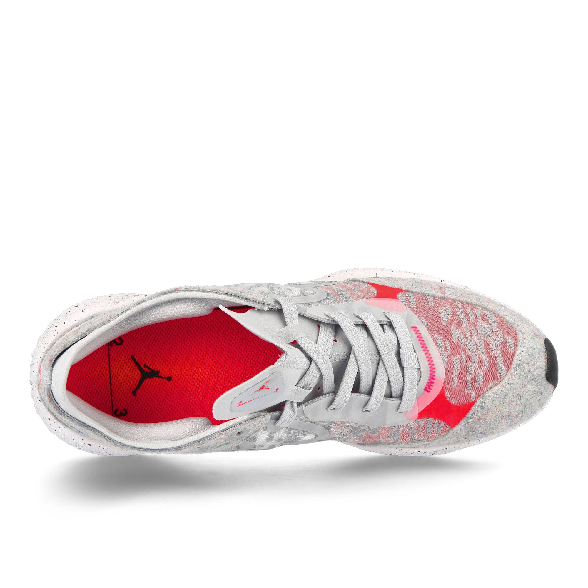 Jordan Air Jordan Delta 3 Low Pure Platinum-Infrared 23 - Black Low Top Sneakers  Detailfoto | Overkill