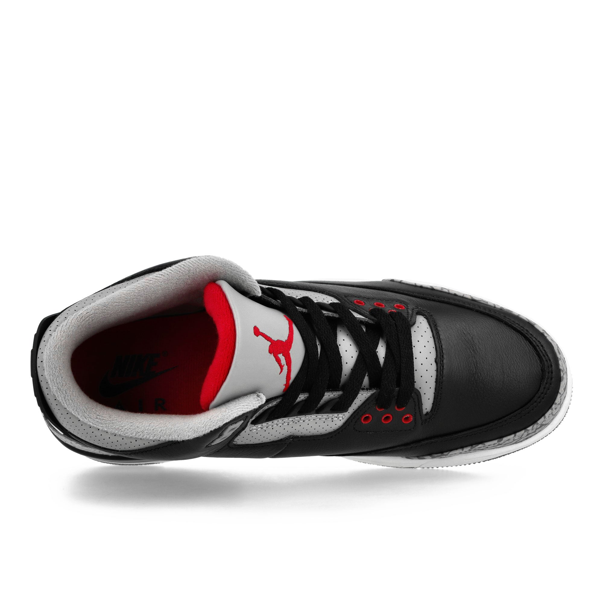 Jordan Air Jordan 3 Retro Black / Fire Red - Cement Grey - Summit White Mid Top Sneakers  Detailfoto | Overkill
