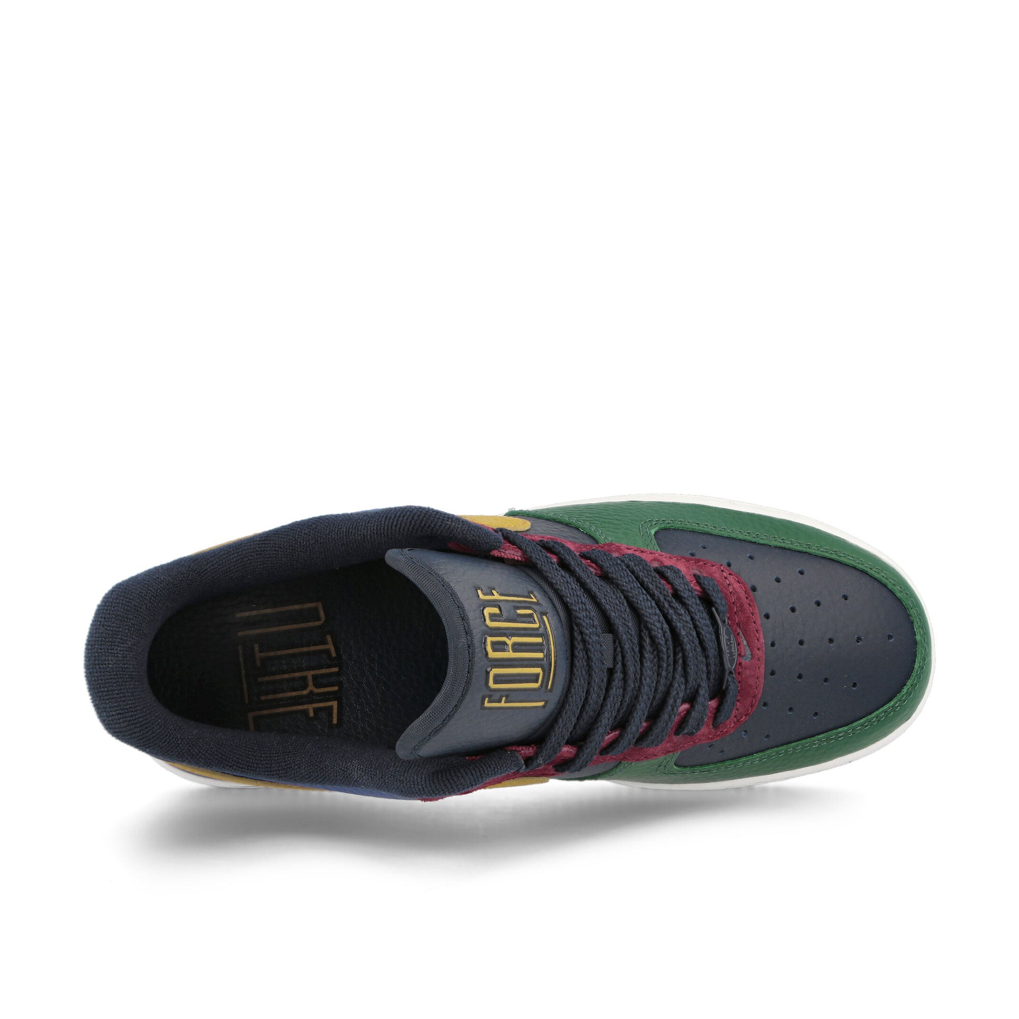 Nike Wmns Air Force 1 07 LX Gorge Green-Gold Suede Sneakers  Detailfoto | Overkill