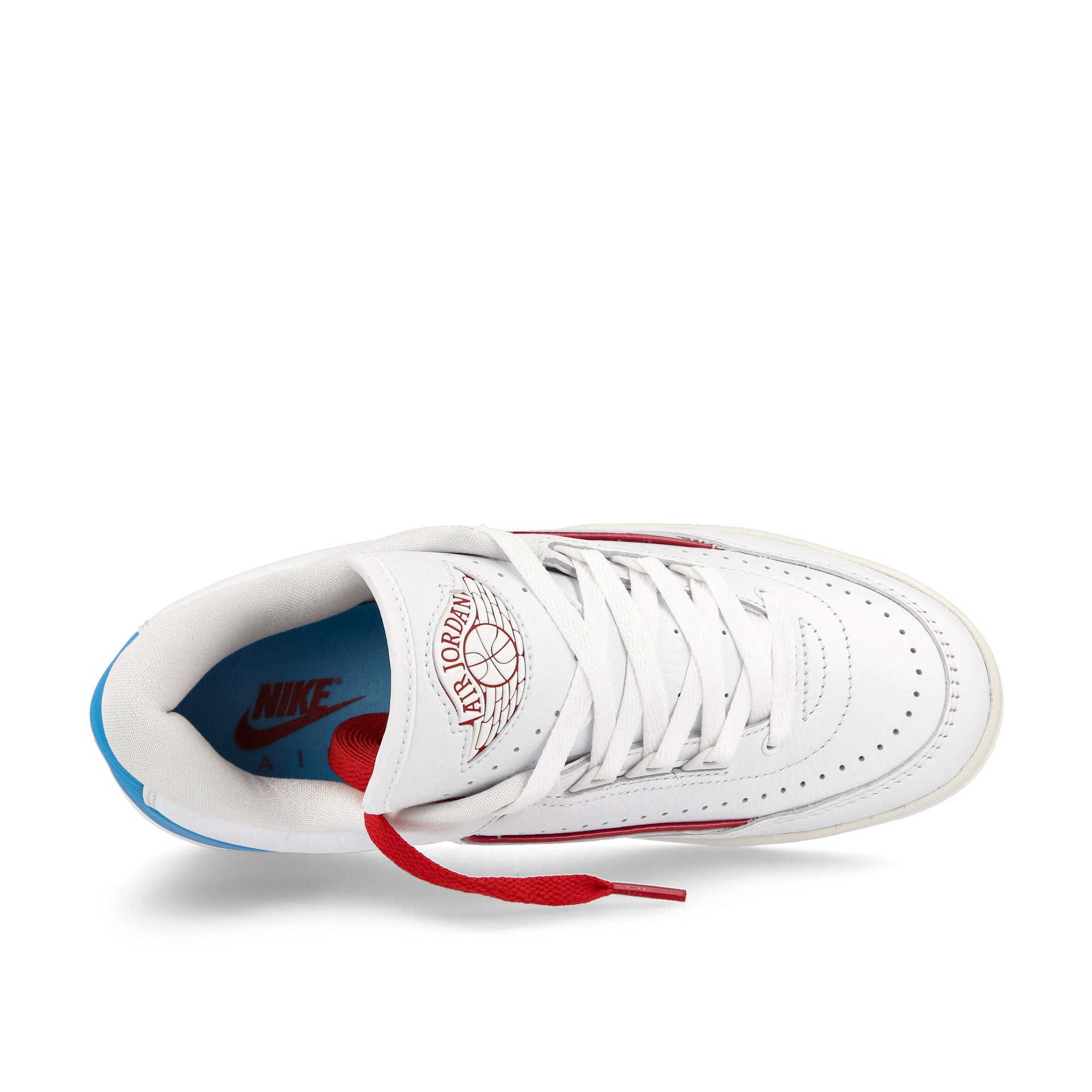Jordan Wmns Air Jordan 2 Retro Low White-Gym Red - Dark Powder Blue Sneakers  Detailfoto | Overkill