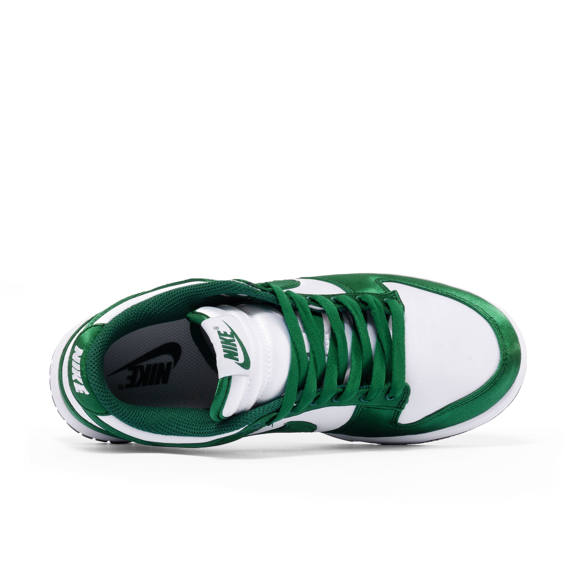 Nike W Dunk Low White / Team Green Low Top Sneakers  Detailfoto | Overkill