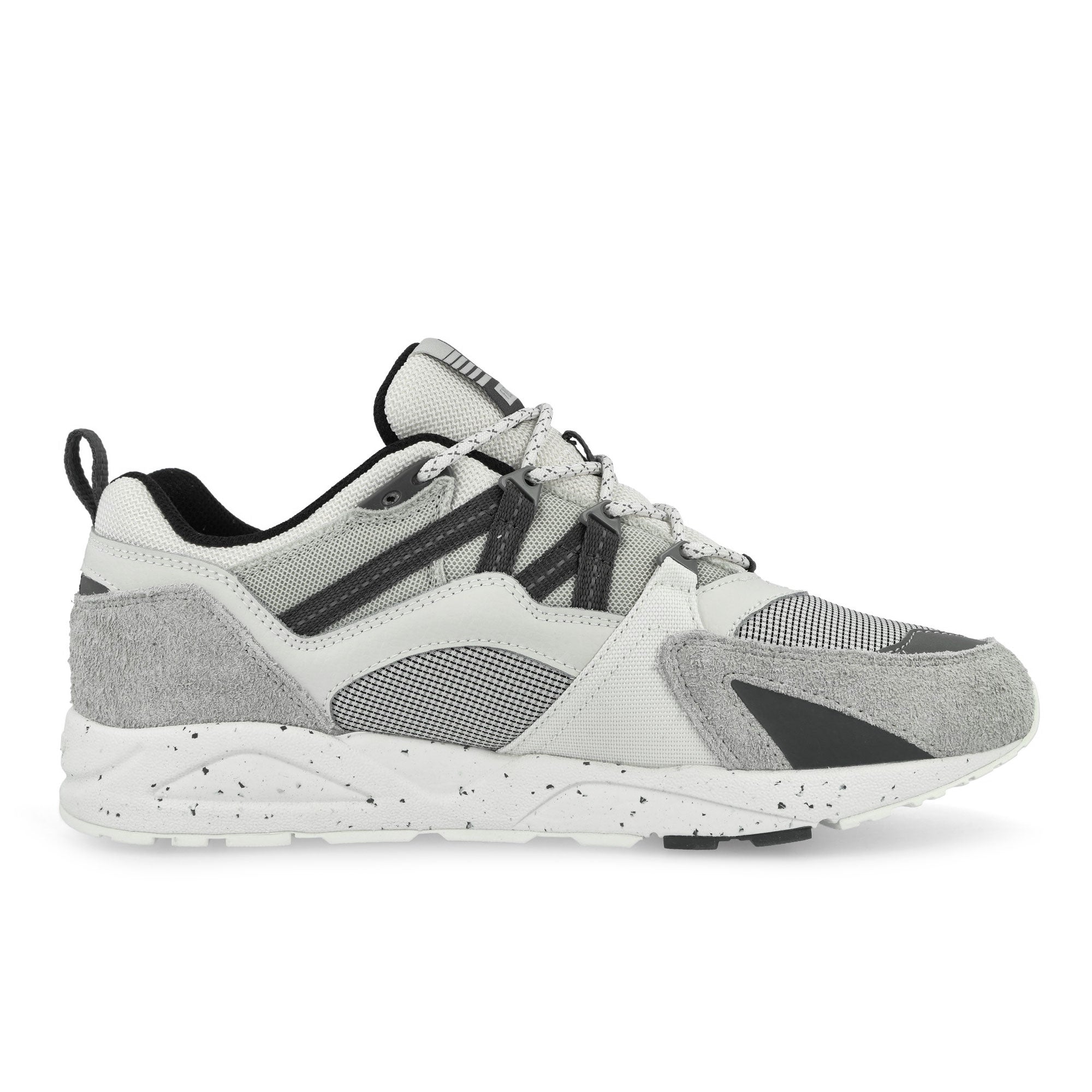 Karhu Fusion 2.0 Foggy Dew / Turbulence Low Top Sneakers F804203 Silhouette | Overkill
