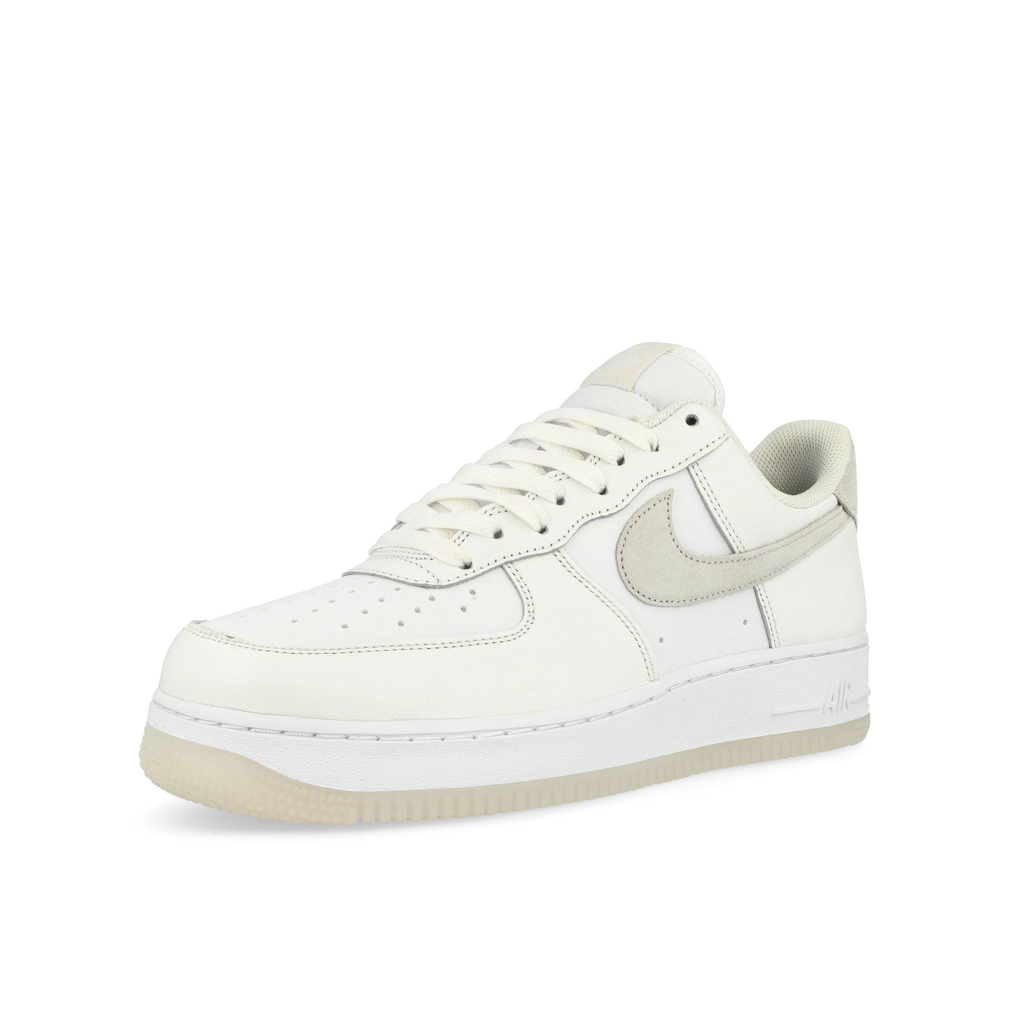 Nike Air Force 1 '07 LV8 White / Phantom - Summit White Low Top Sneakers  Close Up | Overkill