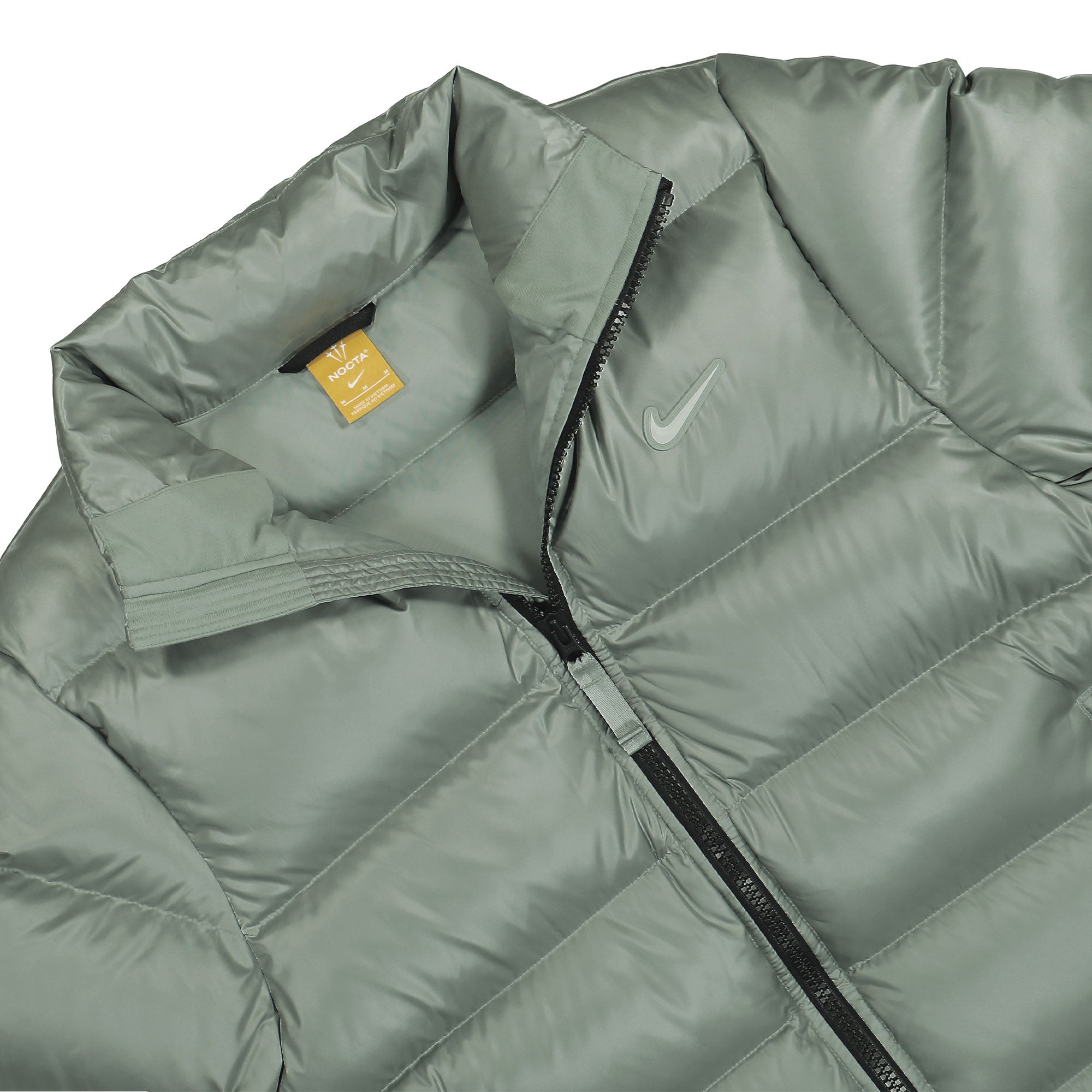Nike NRG Sunset Puffer Jacket Mica Green / Cyber / Cyber Puffer Jackets Close-up | Overkill