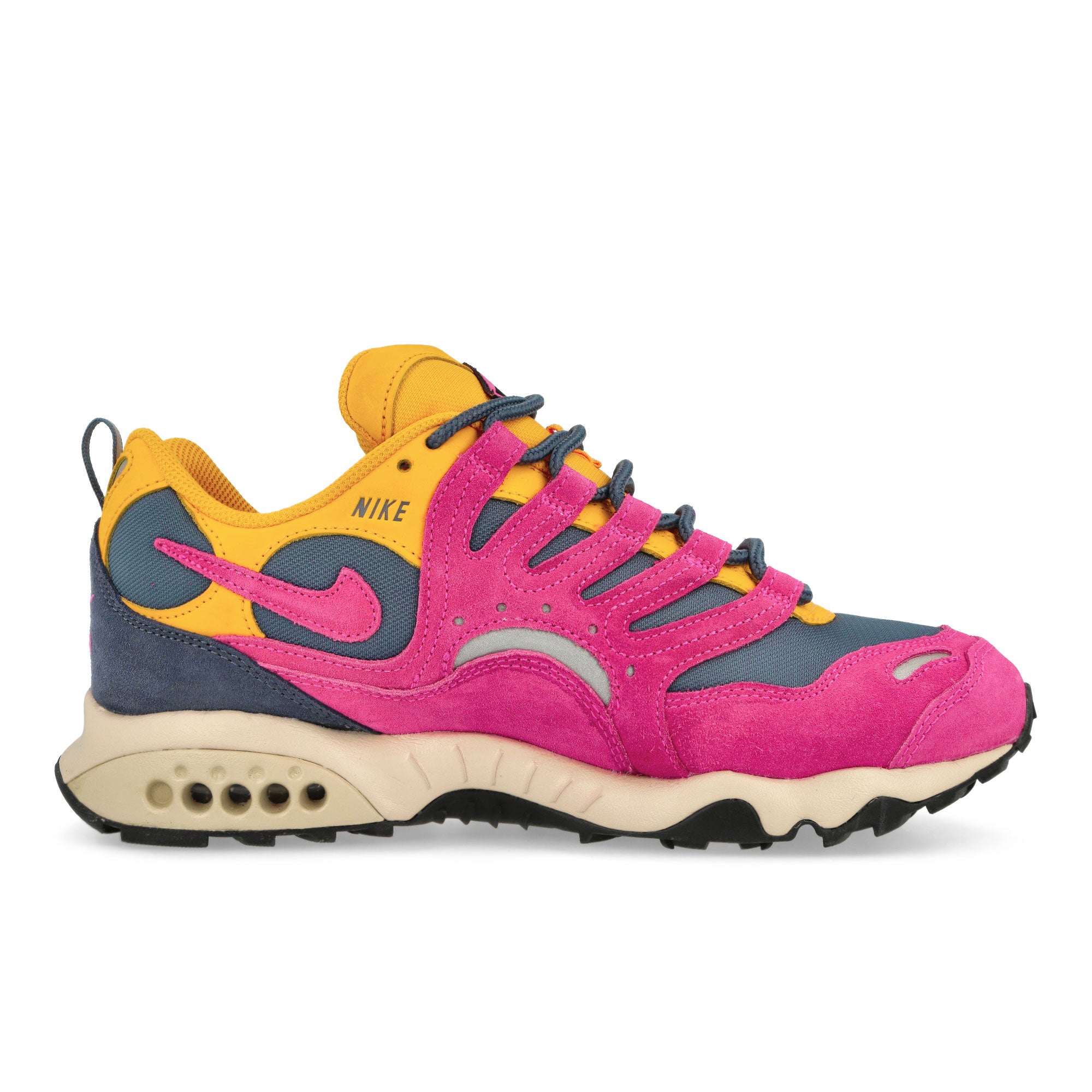 Nike Air Terra Humara SP Alchemy Pink / Alchemy Pink - Sanddrift Low Top Sneakers  Silhouette | Overkill