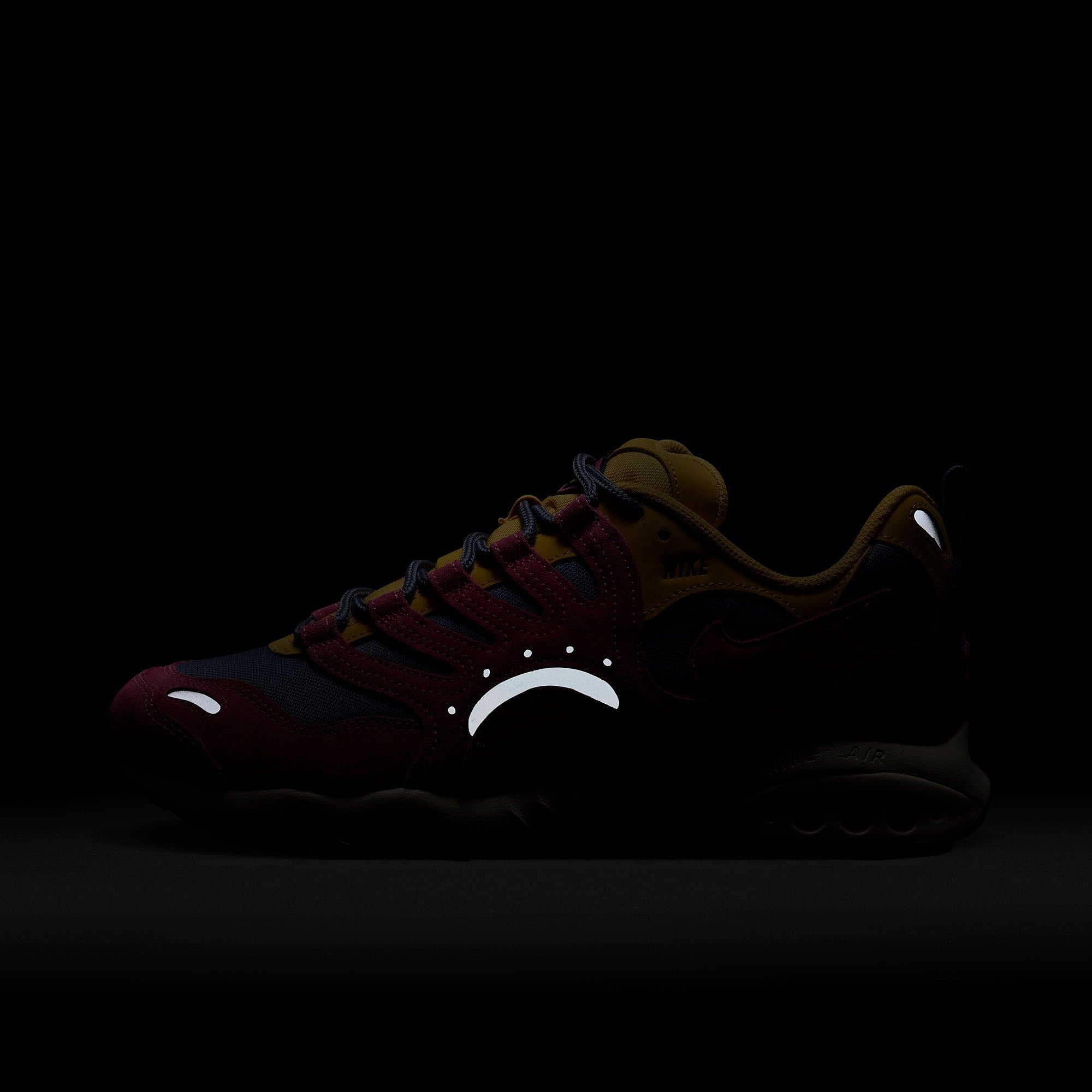 Nike Air Terra Humara SP Alchemy Pink / Alchemy Pink - Sanddrift Low Top Sneakers  Material | Overkill