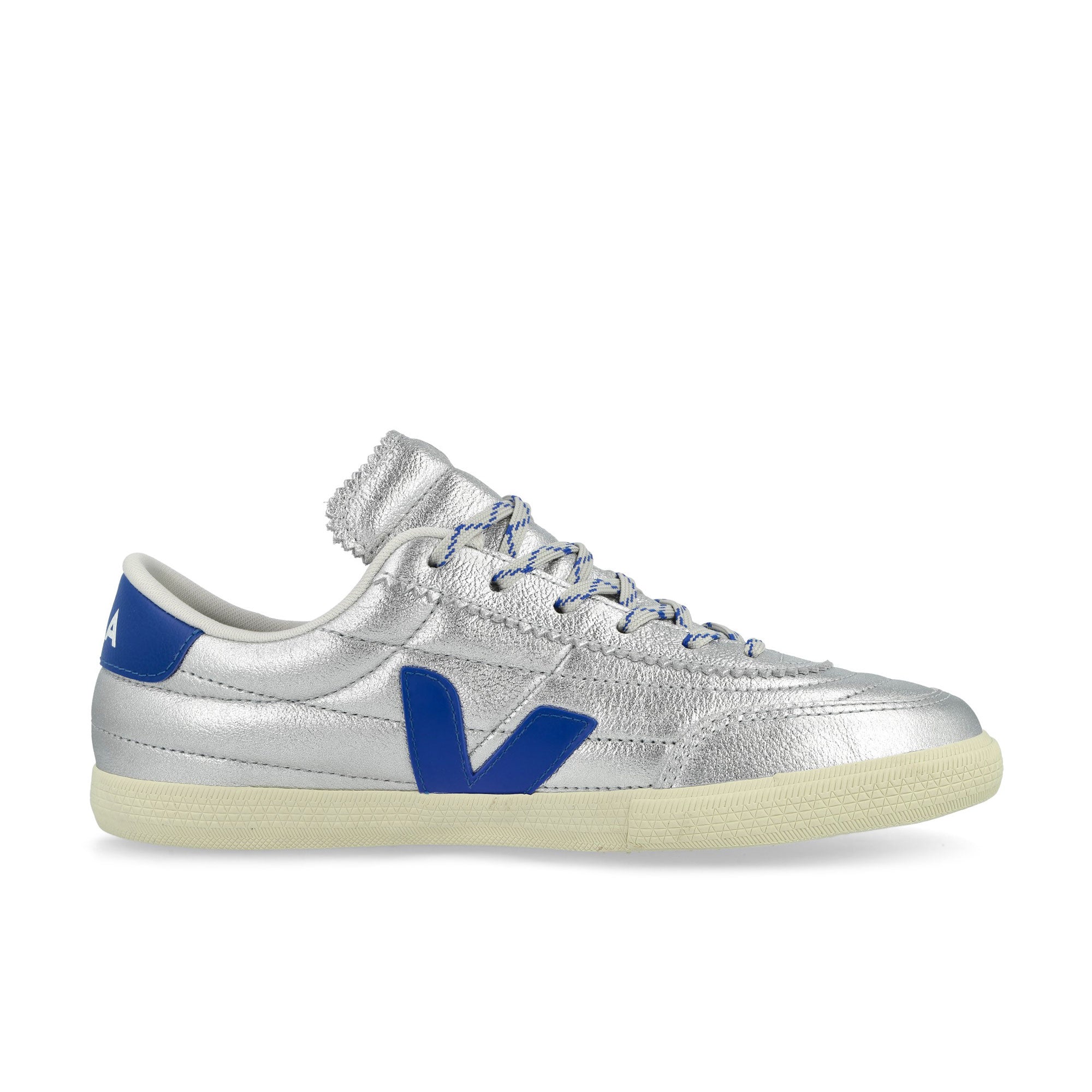 Veja Panenka O.T. Leather Silver Paros Low Top Sneakers FU2021379A Silhouette | Overkill

