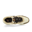 Nike W Nike Air Max 1 '87 Sesame / Velvet Brown - Coconut Milk Low Top Sneakers  Detailfoto | Overkill