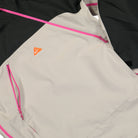 Nike ACG Storm-FIT ADV Chena Vortex Jacket Light Orewood Brown / Anthracite / Summit White Windbreaker Detailfoto | Overkill
