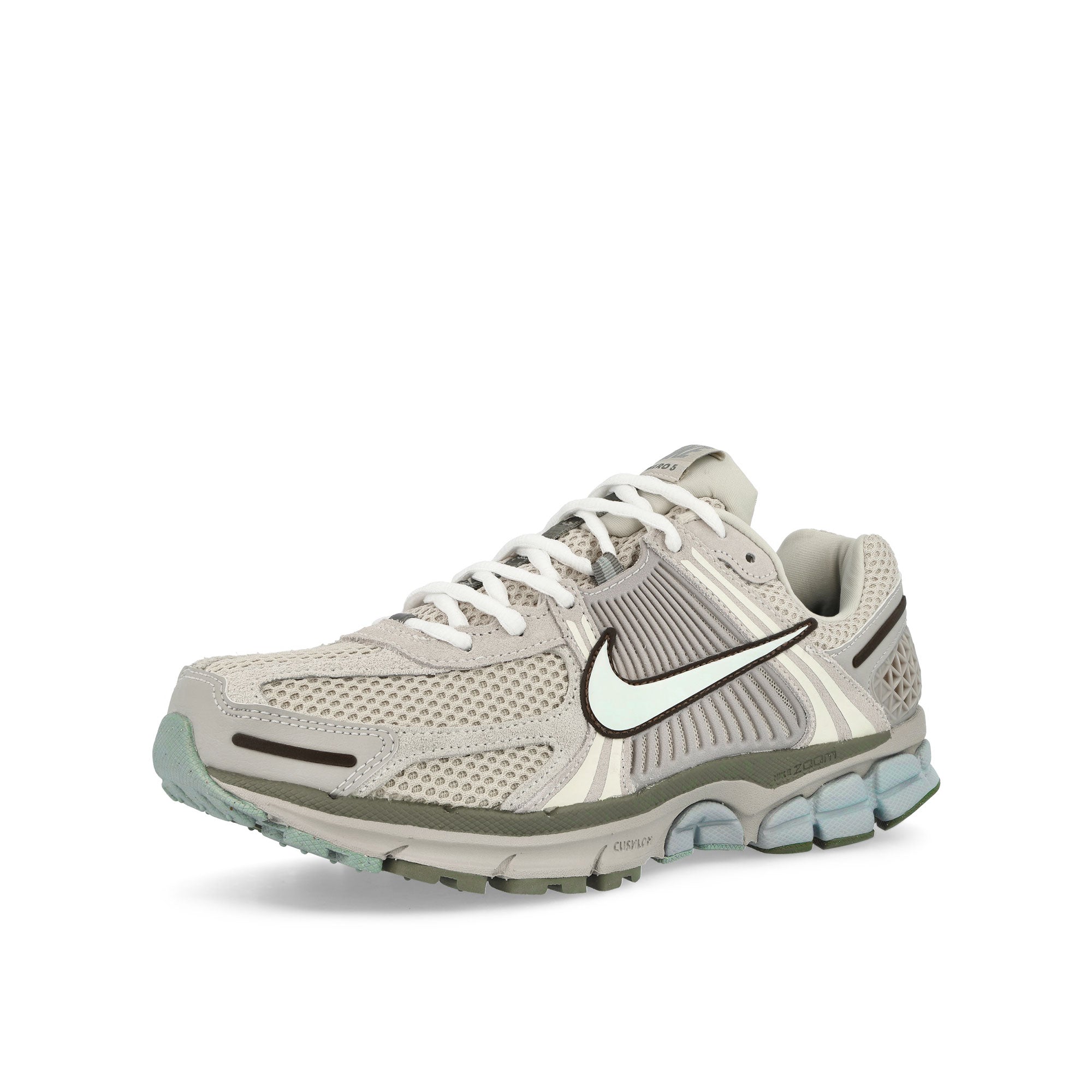 Nike Zoom Vomero 5 Light Orewood Brown / Light Orewood Brown Low Top Sneakers  Close Up | Overkill