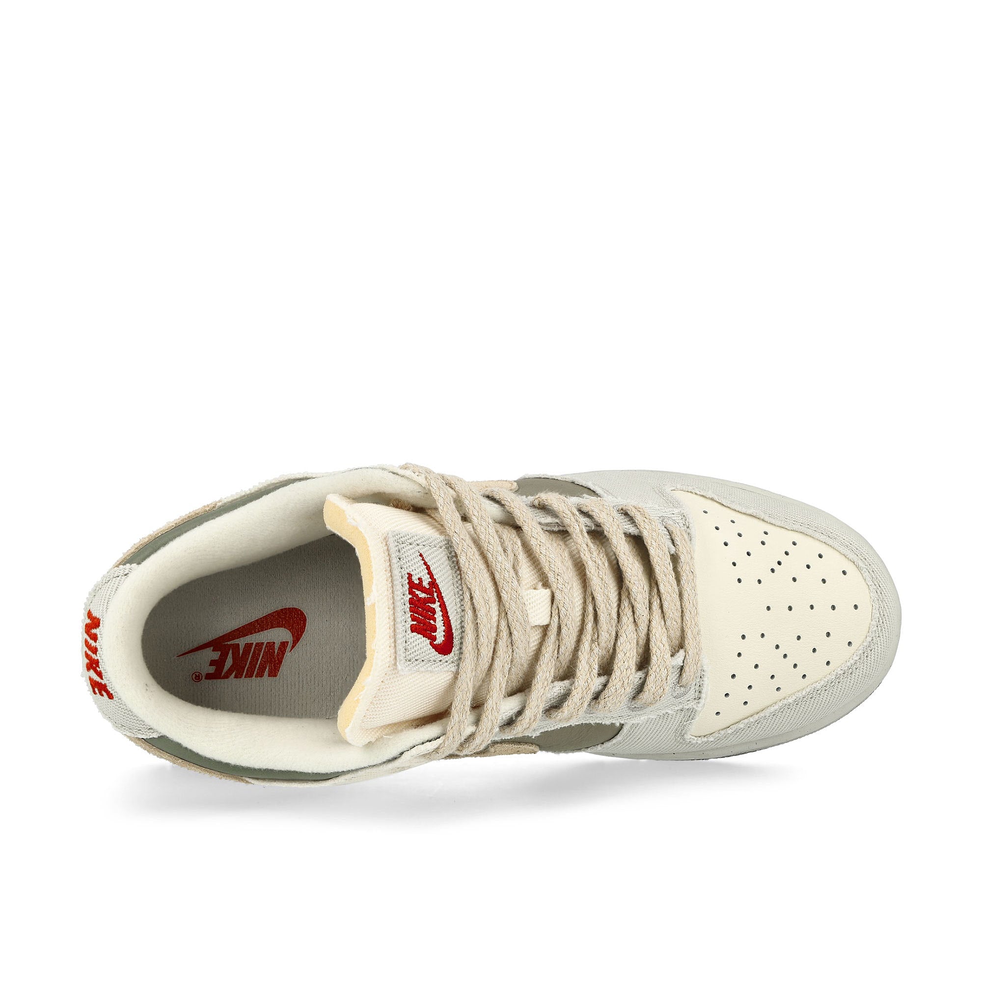 Nike W Dunk Low Coconut Milk / Sesame - Alabaster - Light Bone Low Top Sneakers  Detailfoto | Overkill