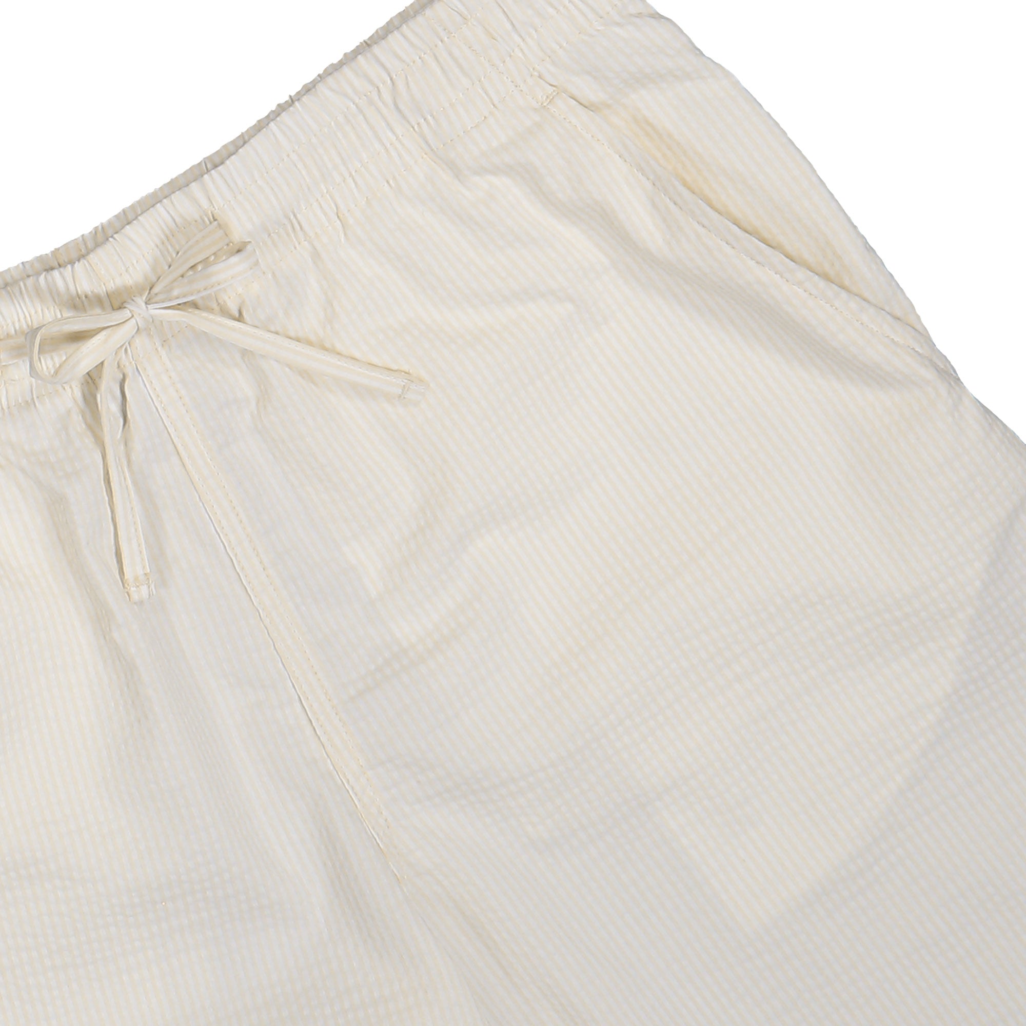 Lacoste Relaxed Fit Waffle Texture Shorts Blanc / Beige Shorts GH1977-00 FM0 Detail View 1 | Overkill
