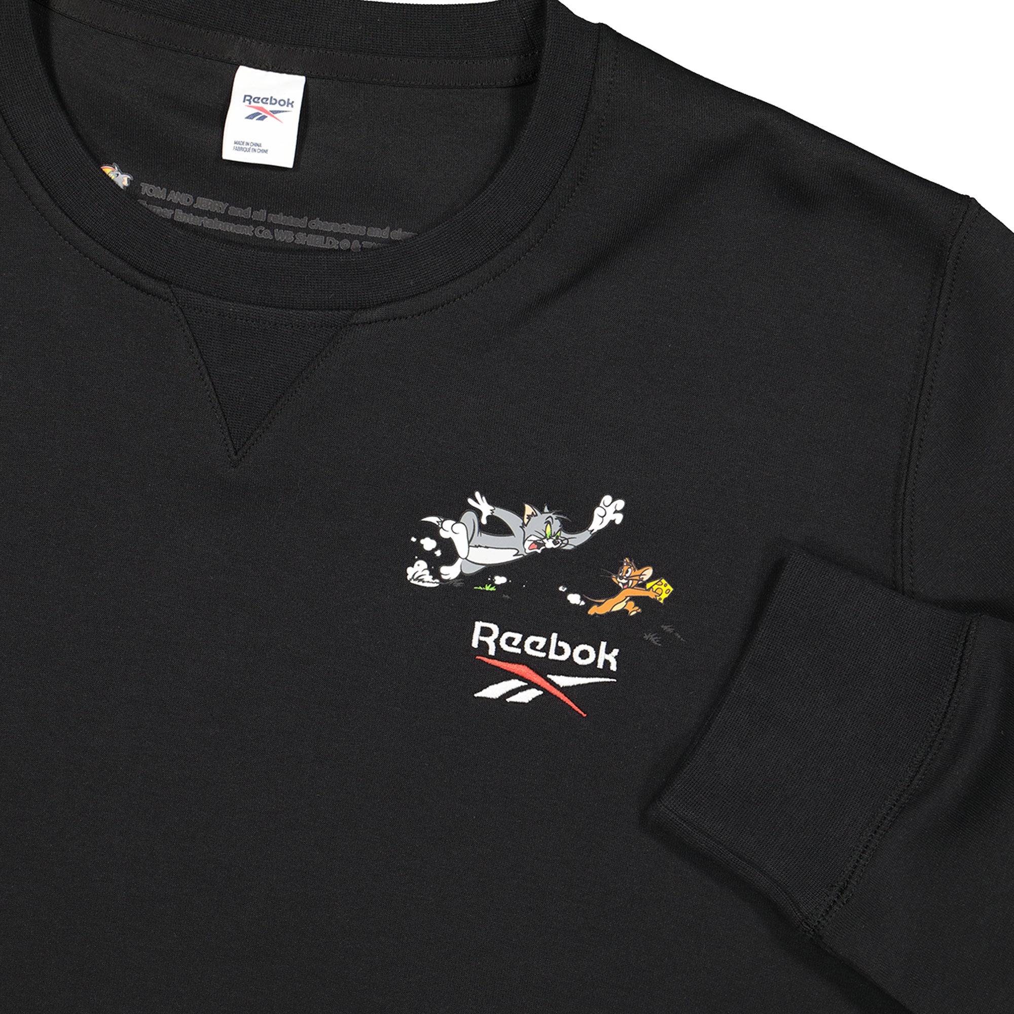 Reebok Tom & Jerry x Reebok Sweat Crew1 Black Sweatshirts Close-up | Overkill