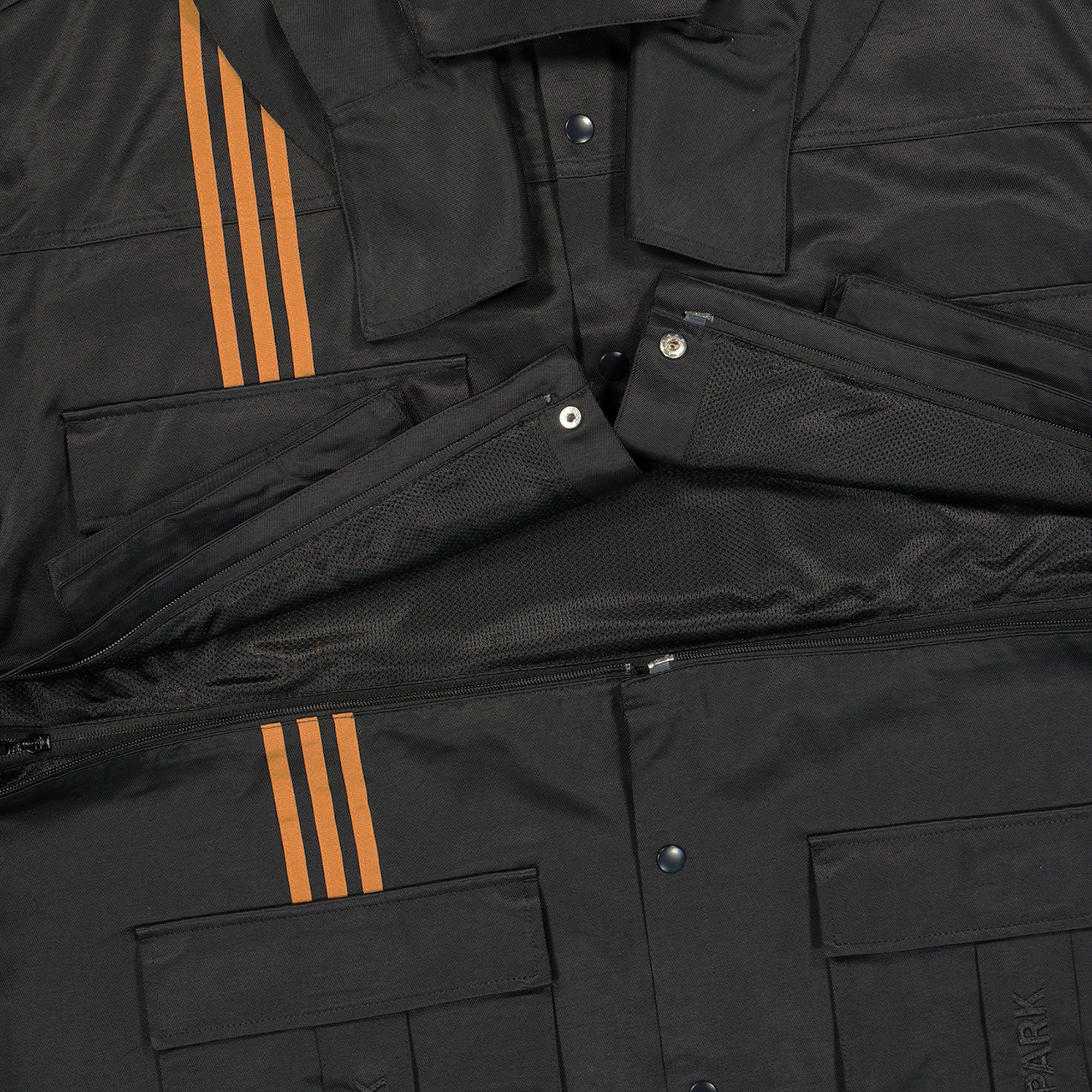 Ivy Park x adidas 3 Stripe Convertible Jacket Black Jackets GU3988 Detail View 3 | Overkill
