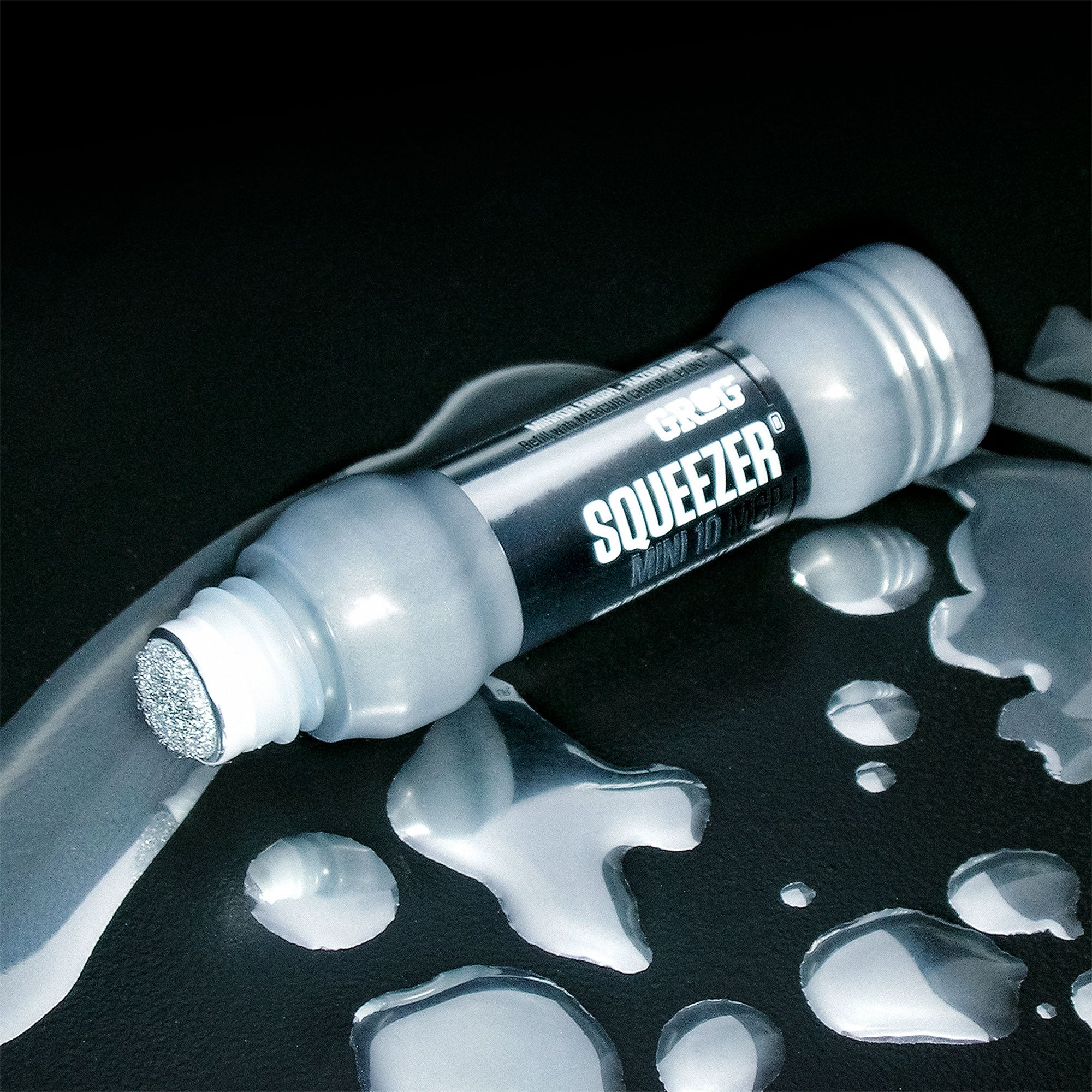 Grog Mini Squeezer 10 MCP Chrome Marker Hyper Chrome Paint Marker SM10C-46 Detailfoto | Overkill
