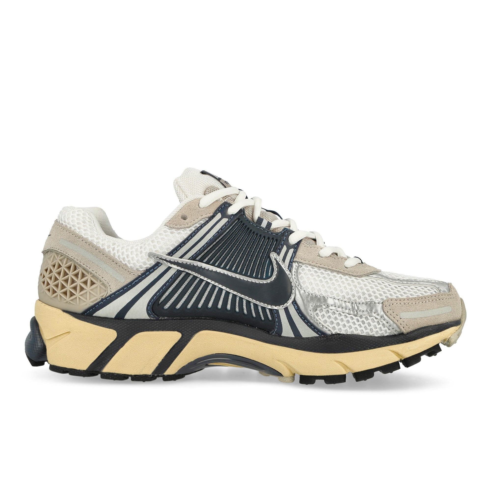 Nike Zoom Vomero 5 HF4259 100 | OVERKILL