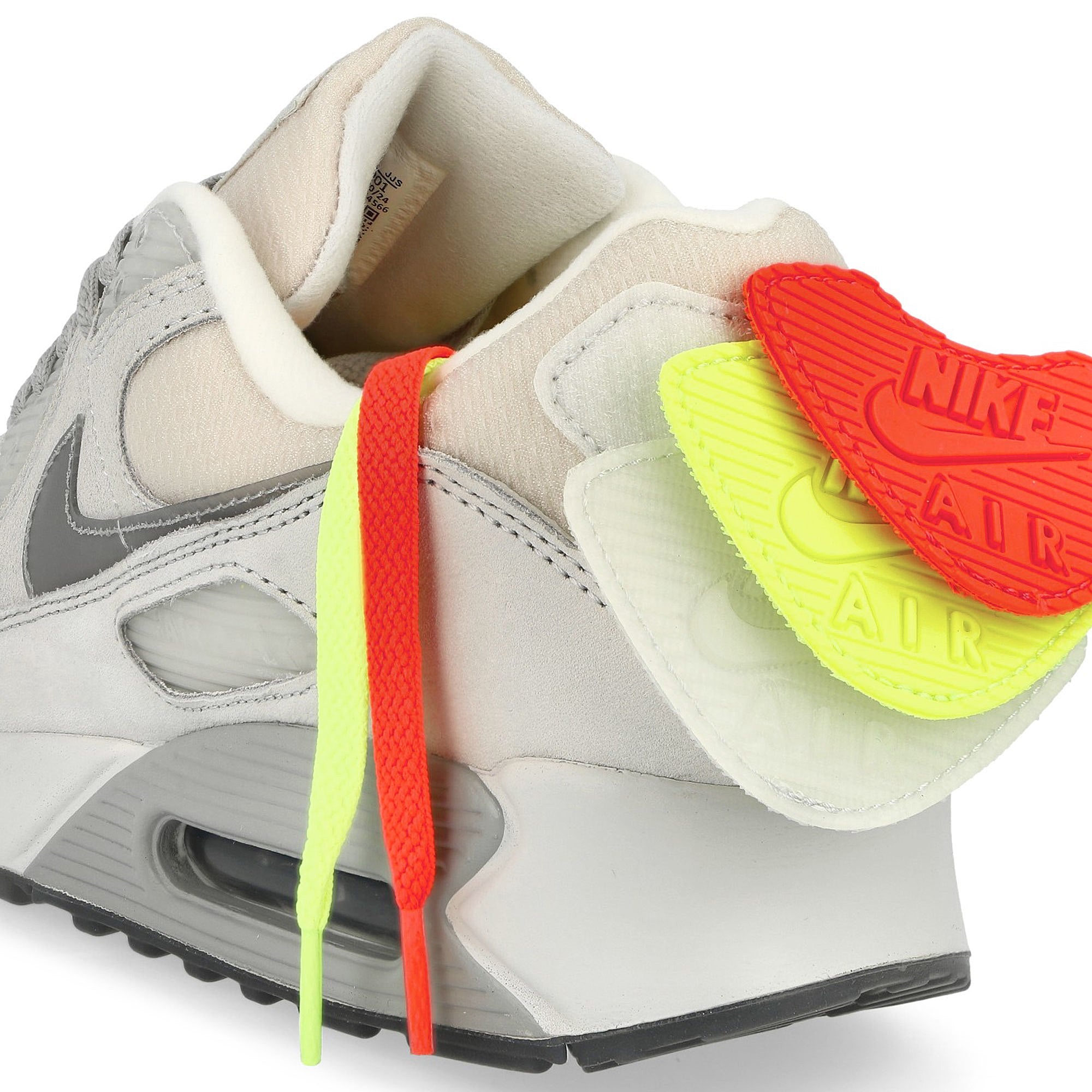 Nike Air Max 90 Photon Dust / Light Smoke Grey - Phantom Low Top Sneakers  Detailfoto | Overkill