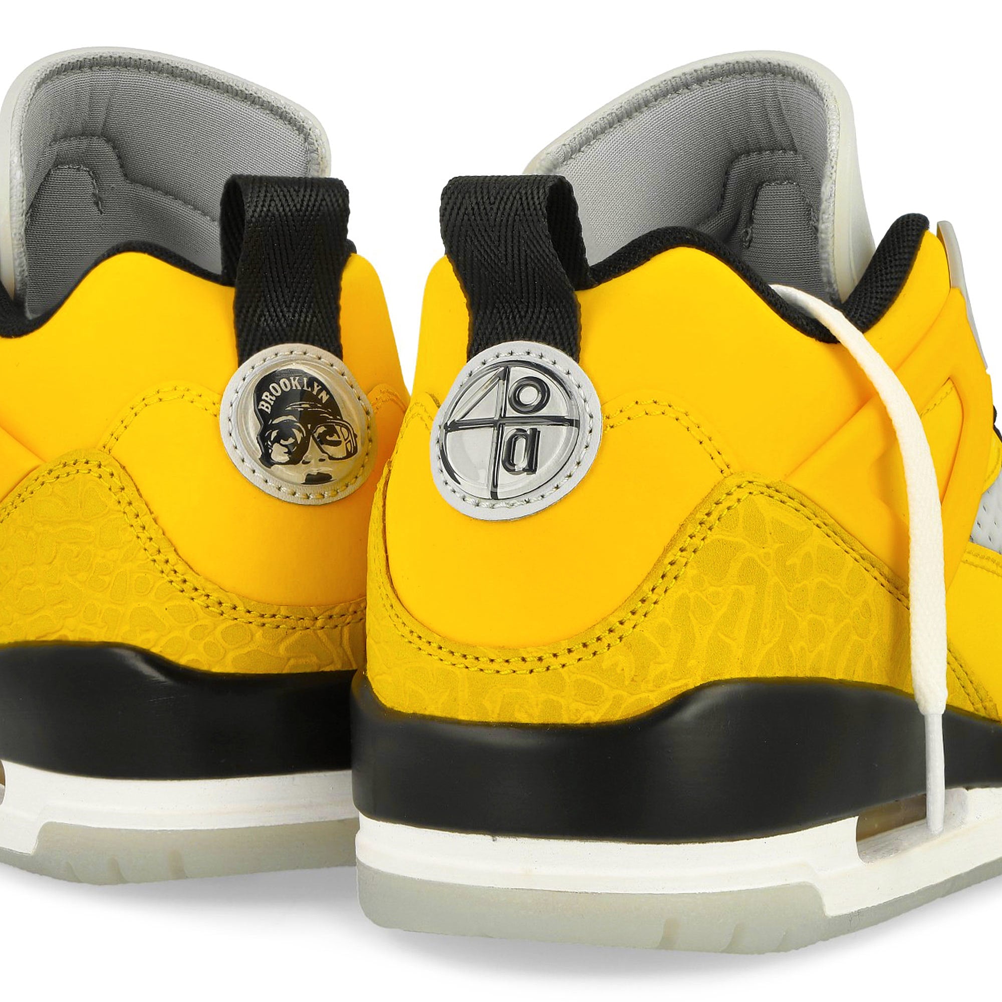 Jordan Spizike Low Varsity Maize / Black - Wolf Grey Low Top Sneakers  Detailfoto | Overkill
