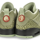 Jordan Spizike Low Neutral Olive / Dark Russet - Olive Aura Low Top Sneakers  Detailfoto | Overkill