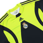 adidas Real Madrid Icon Goalkeeper Jersey Team Semi Yellow / Night Navy Longsleeves Close-up | Overkill