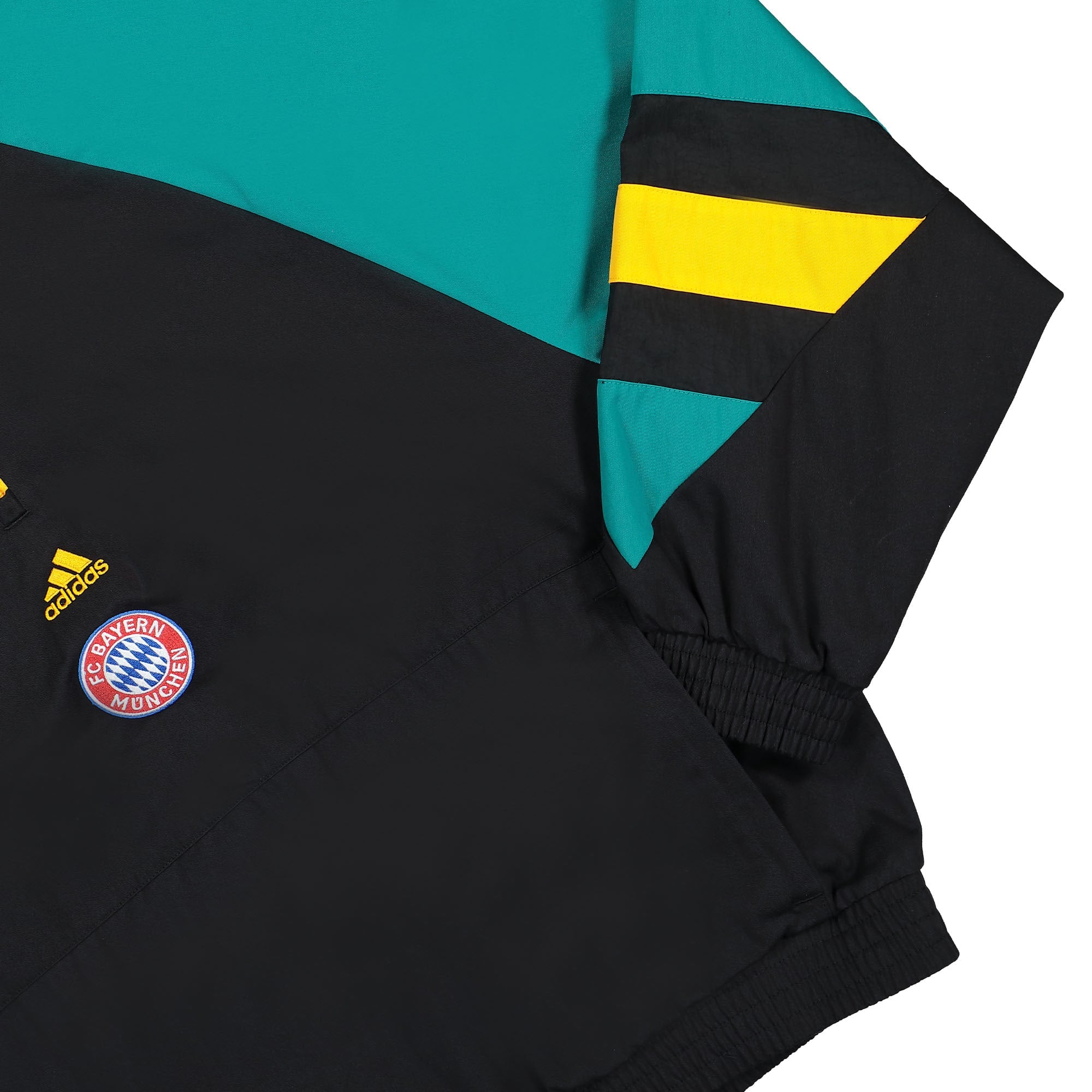 adidas FC Bayern Icon Top Black / Equipment Green Sweatshirts Detail view 1 | Overkill