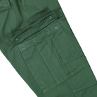 Carhartt WIP Regular Cargo Pant Duck Green Cargo Pants Detail view 3 | Overkill