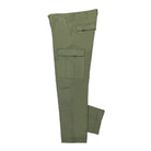 Carhartt WIP Regular Cargo Pant Dollar Green Garment Dyed Cargo Pants Close-up | Overkill
