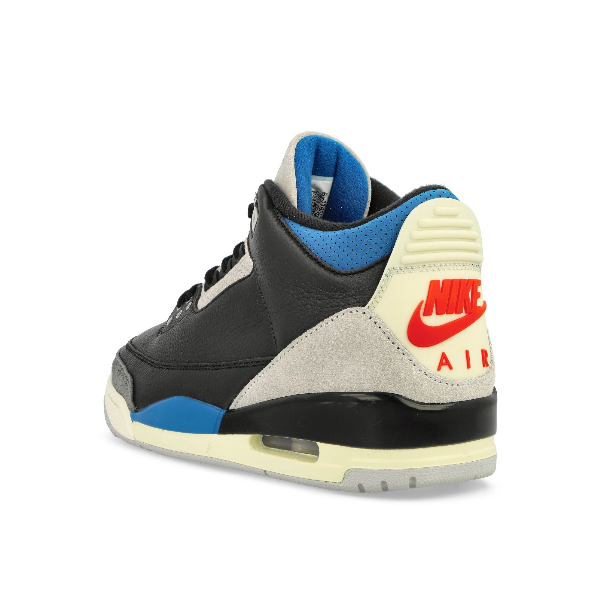 【美品】NIKE AIR JORDAN 3 RETRO OG 28cm Jordan AJ Retro 3 OG | Foot Locker