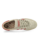 adidas Handball Spezial Putty Grey / Team Victory Red / Wonder Beige Low Top Sneakers  Detailfoto | Overkill