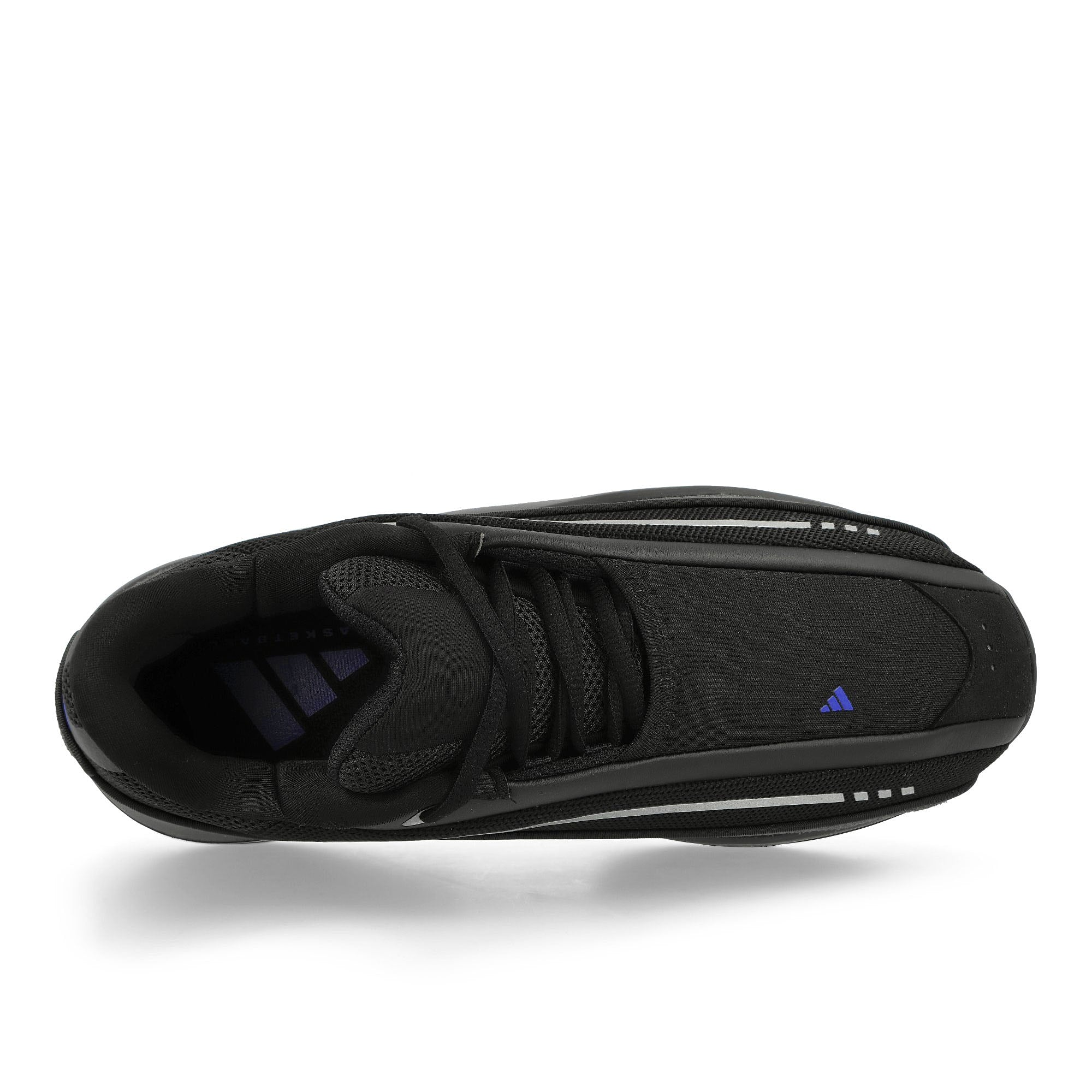 adidas Mad IIInfinity Core Black / Carbon / Lucid Blue Low Top Sneakers  Detailfoto | Overkill