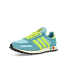adidas LA Trainer OG Preloved Blue / Semi Solar Yellow / Icey Blue Sneaker IH1650 Close-up | Overkill
