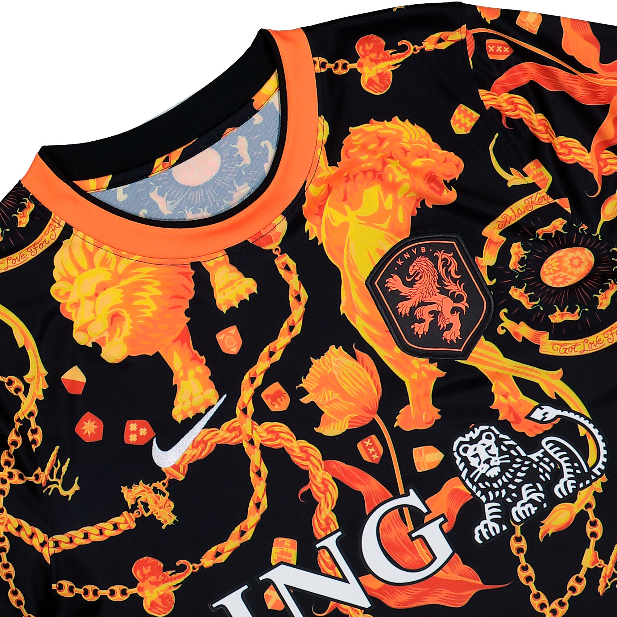 Palace x Nike KNVB Netherlands Academy Pre-Match Top Black / White T-Shirts IH1678 010 Detailfoto | Overkill
