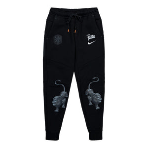 Patta x Nike KNVB Netherlands Tech Fleece Jogger Black / White Sweat & Track Pants IM3213 010 | Overkill
