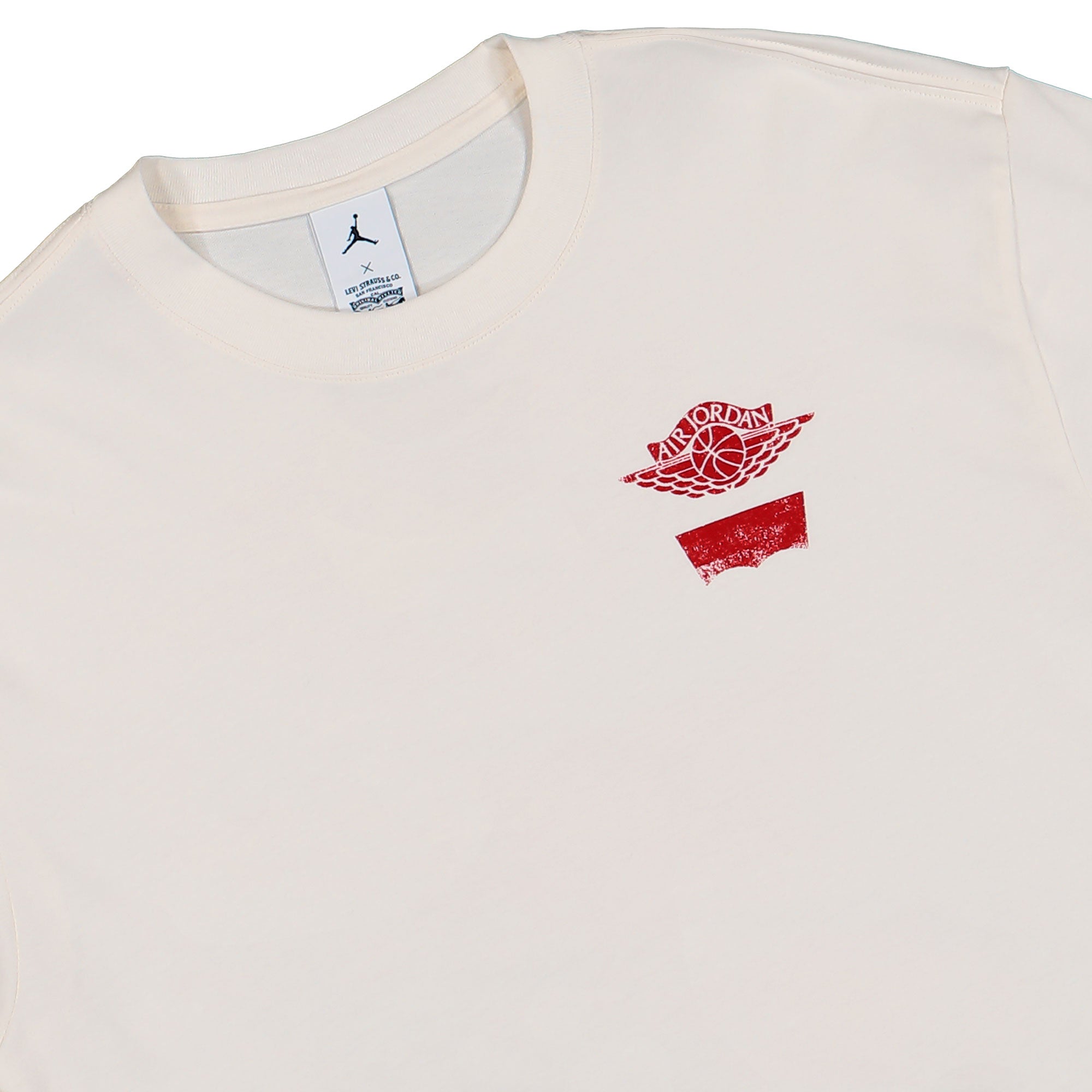 Levis x Jordan LS Tee Pale Ivory / Black / University Red Longsleeves IM6730 110 Detailfoto | Overkill