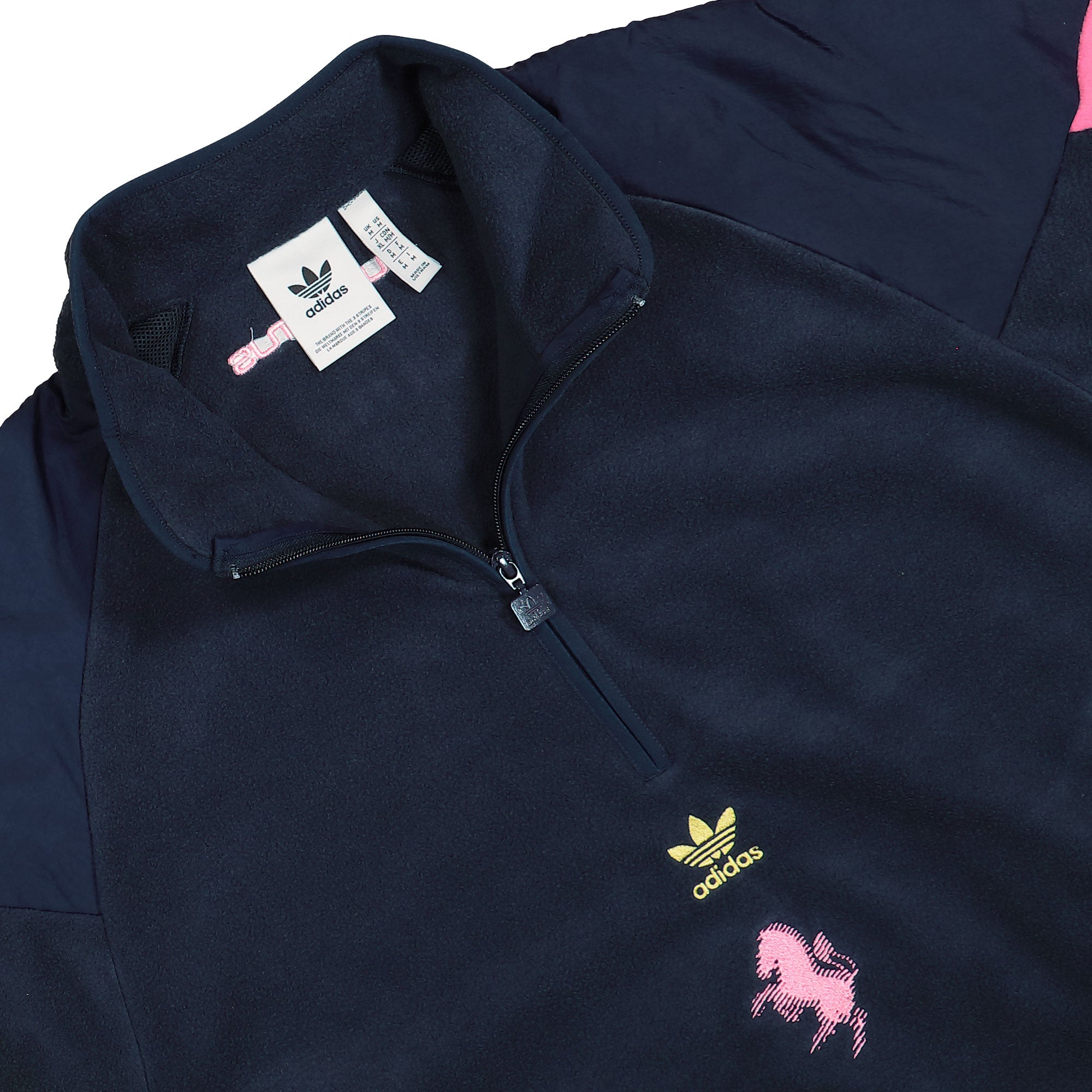 adidas Juventus OG Fleece Sweatshirt Legend Ink Sweatshirts Close-up | Overkill