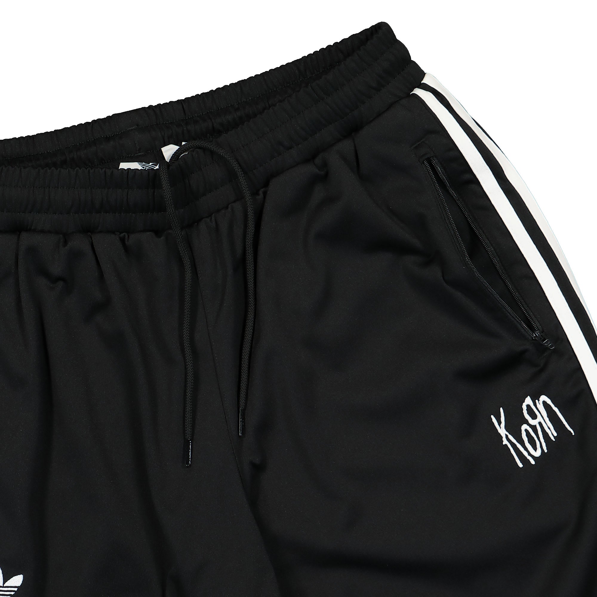 adidas Korn x adidas Track Pant Black Sweat & Track Pants Detailfoto | Overkill