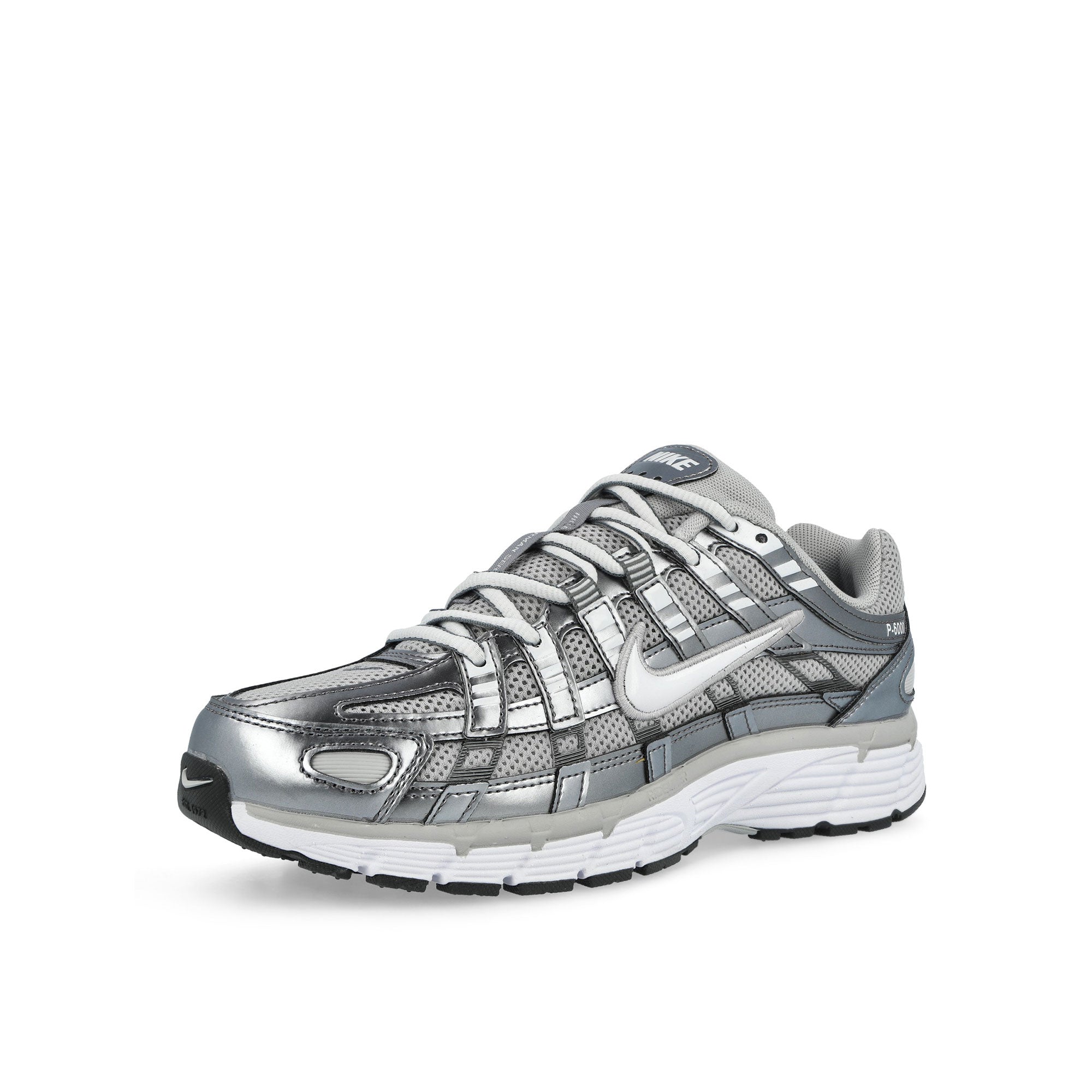 Nike W P-6000 Grey Fog / White - Metallic Cool Grey - Cool Grey Low Top Sneakers IO3496 001 Close-up | Overkill
