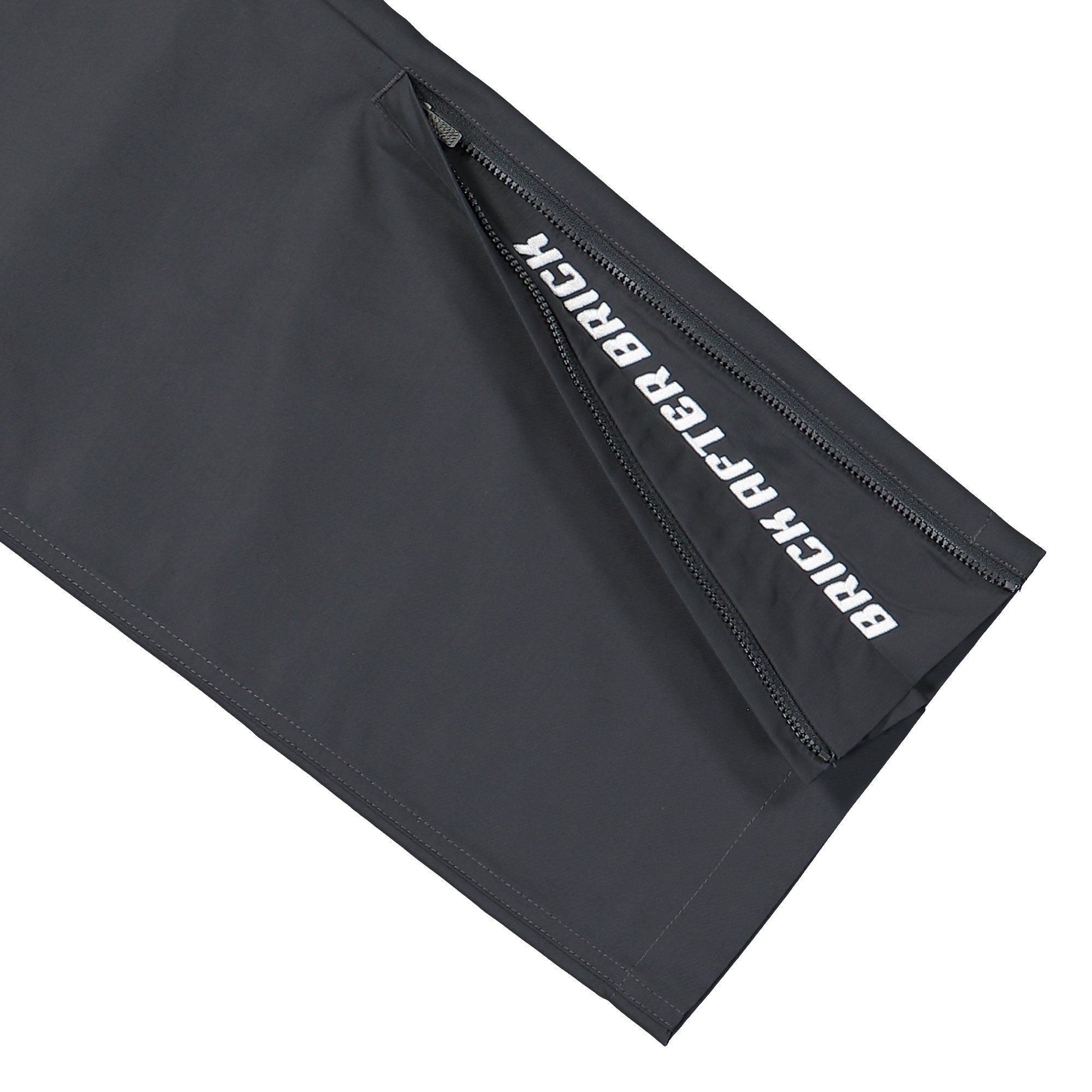 BIKE AIR x Nigel Sylvester x Air Jordan Woven Pant Anthracite Sweat & Track Pant 121M131 Detail View 3 | Overkill
